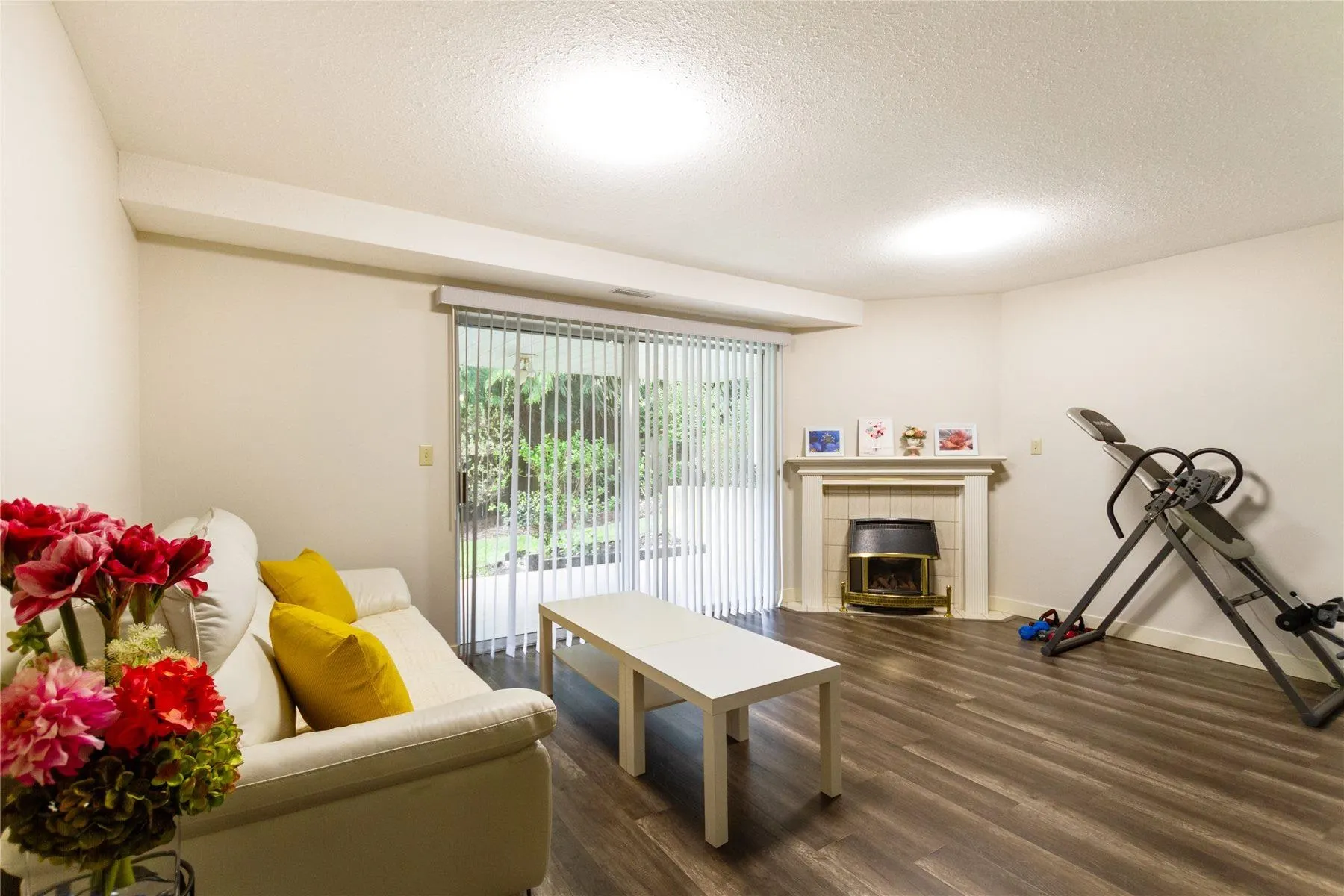 21 32615 Murray Avenue