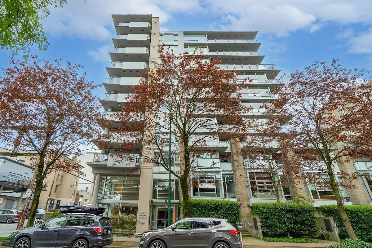 506 1530 W 8th Avenue