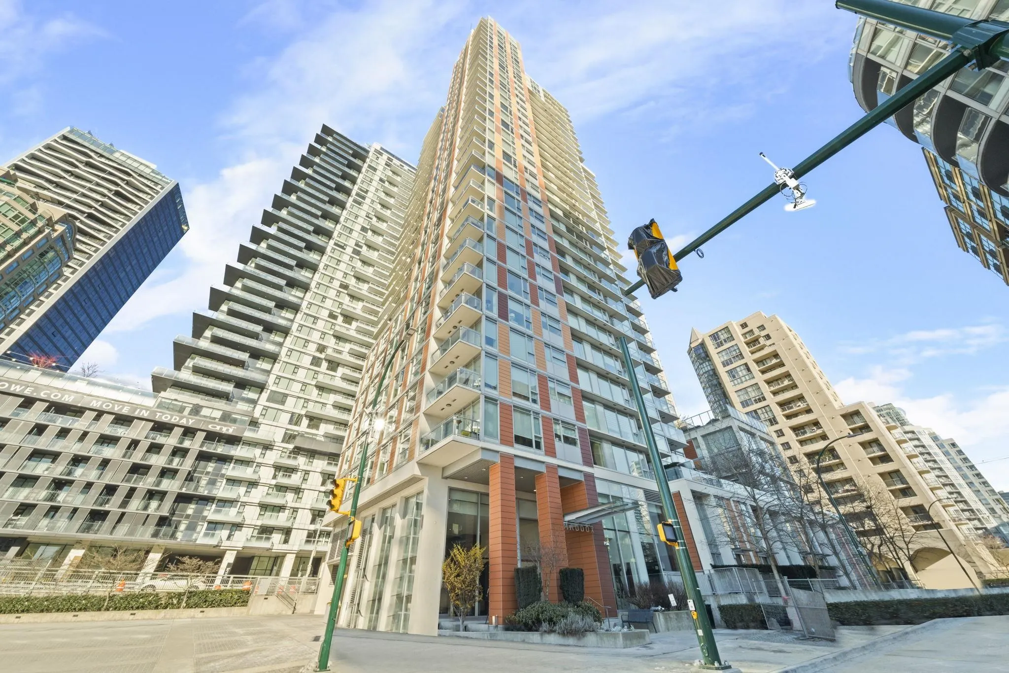 2301 1351 Continental Street