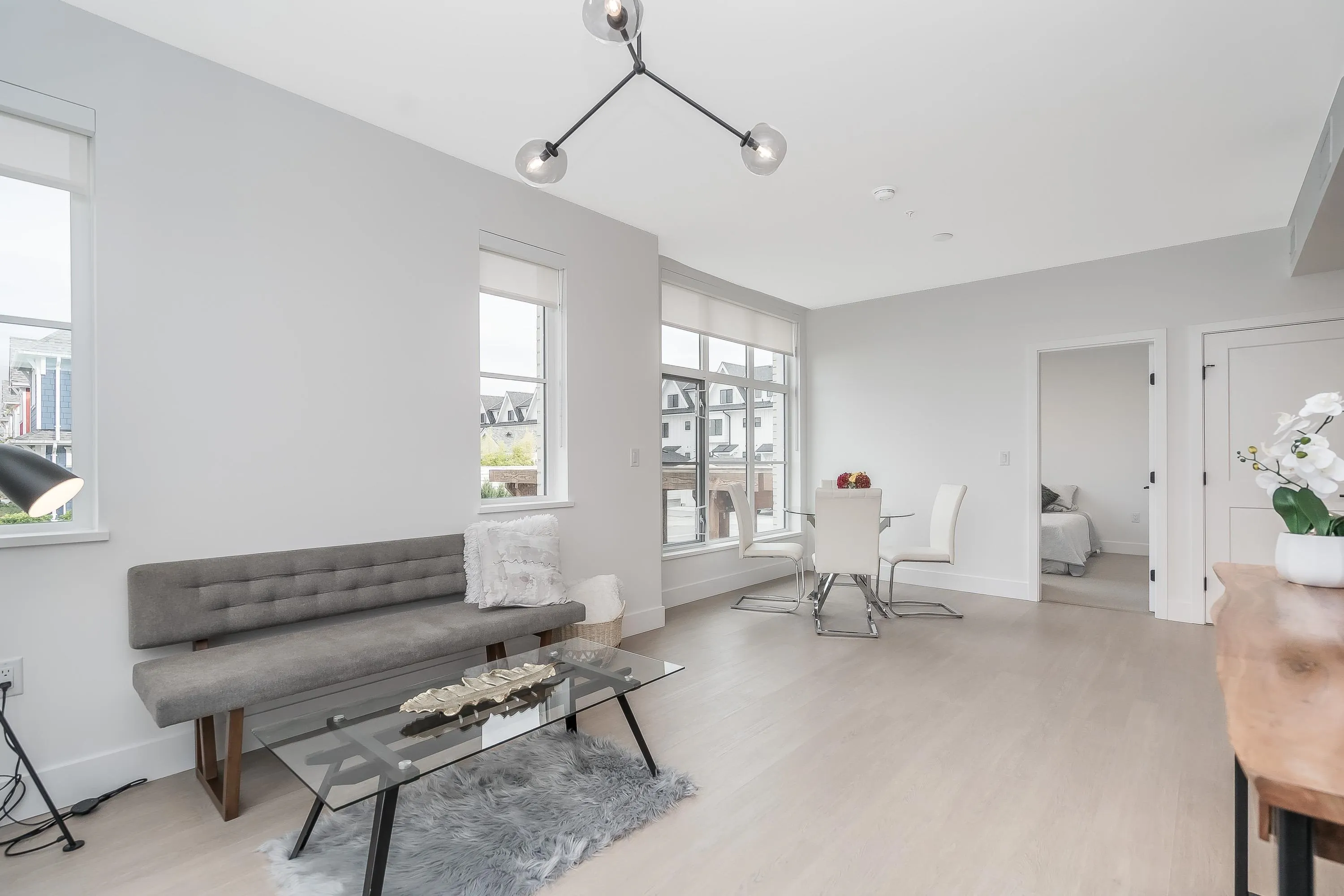 102 320 Ridge Street