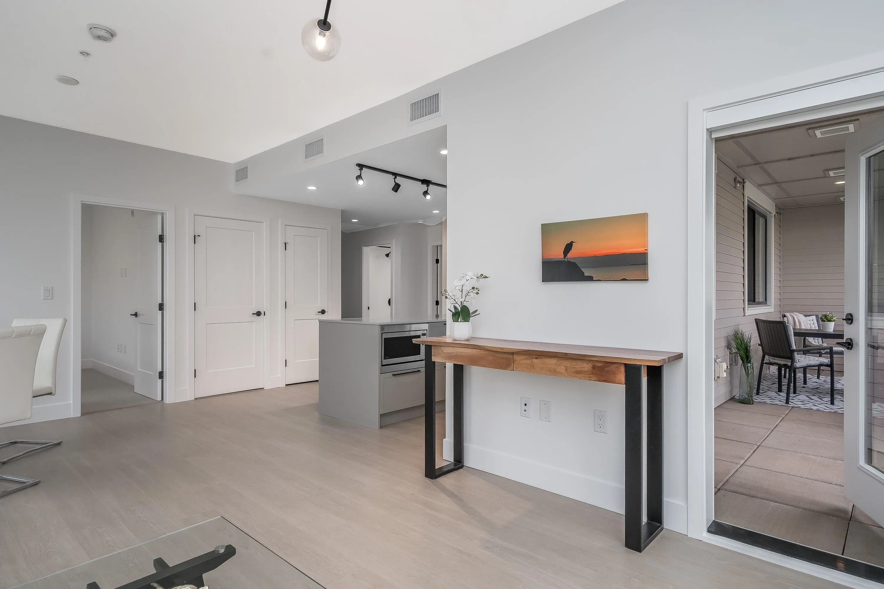 102 320 Ridge Street