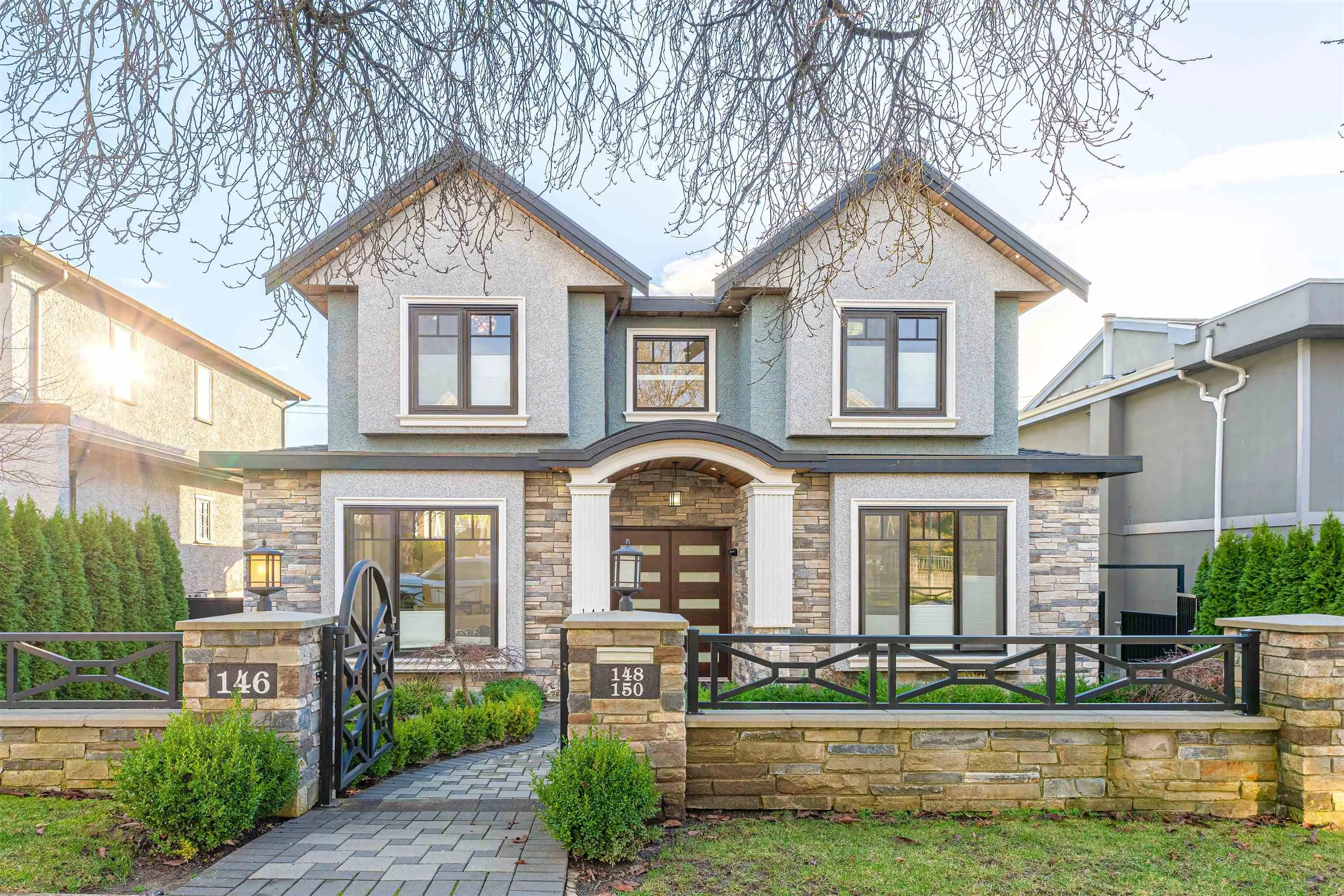 146 W 40th Avenue