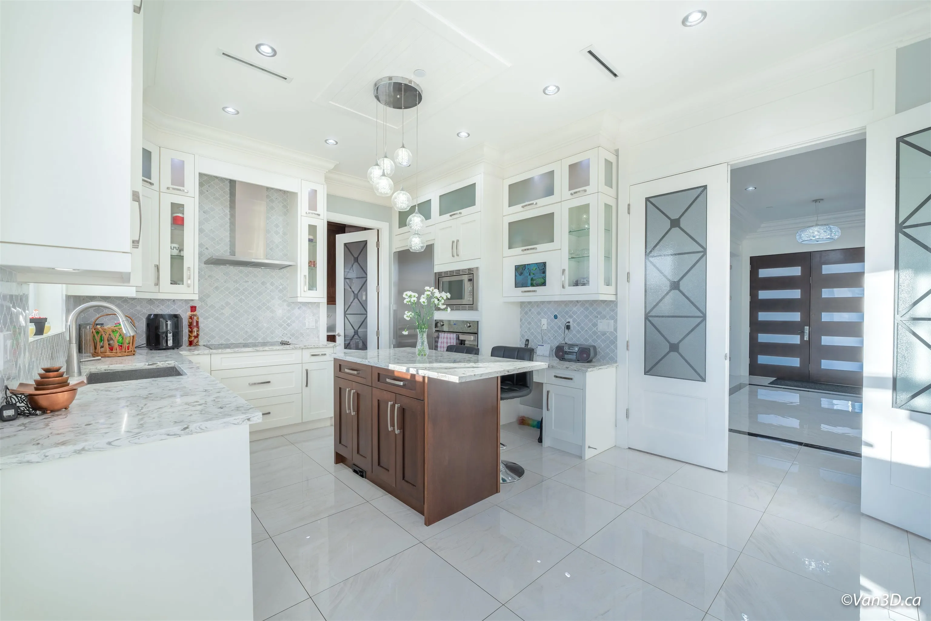 146 W 40th Avenue