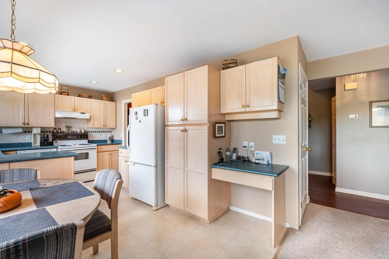 3139 Patullo Crescent