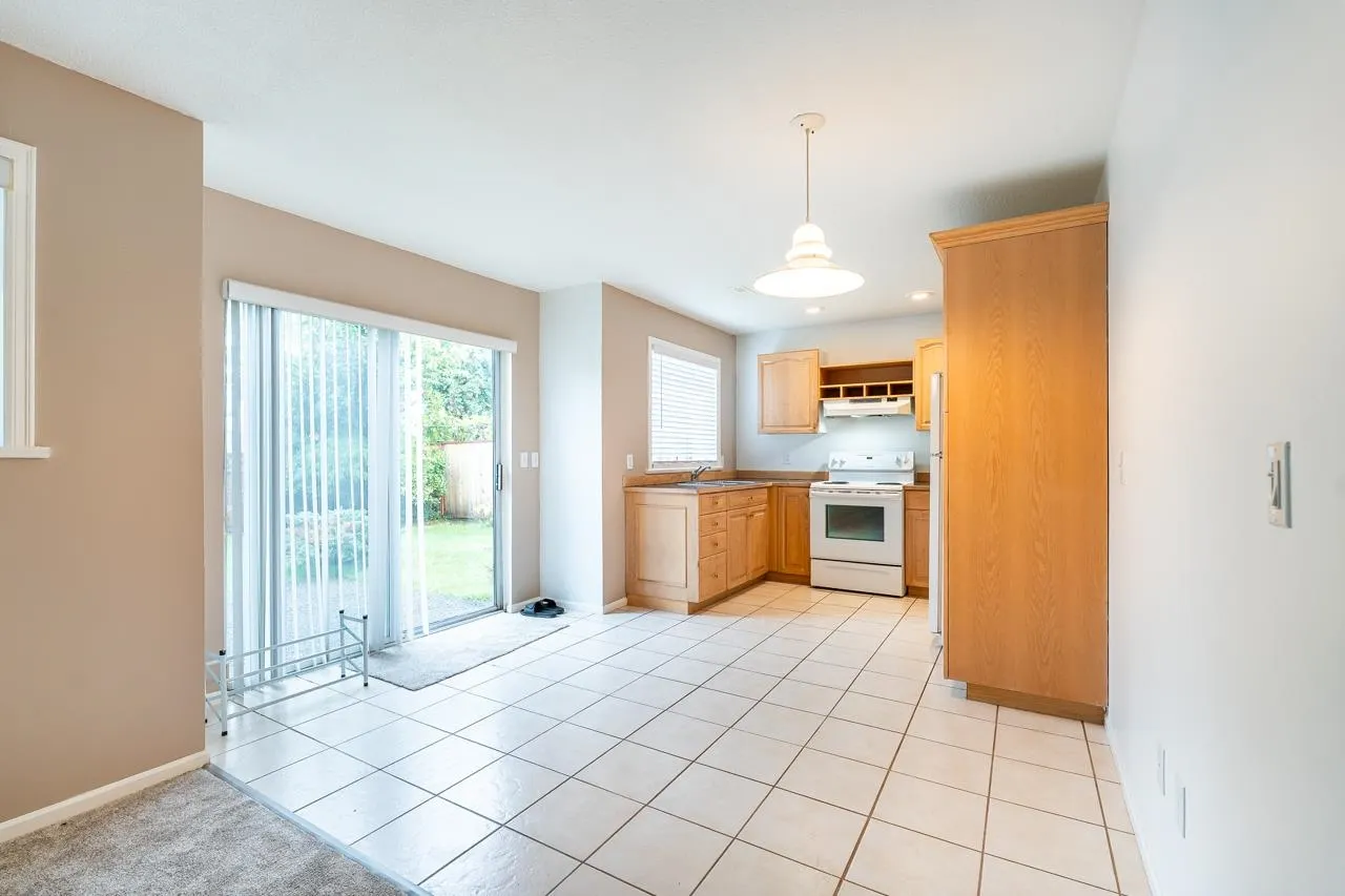 3139 Patullo Crescent