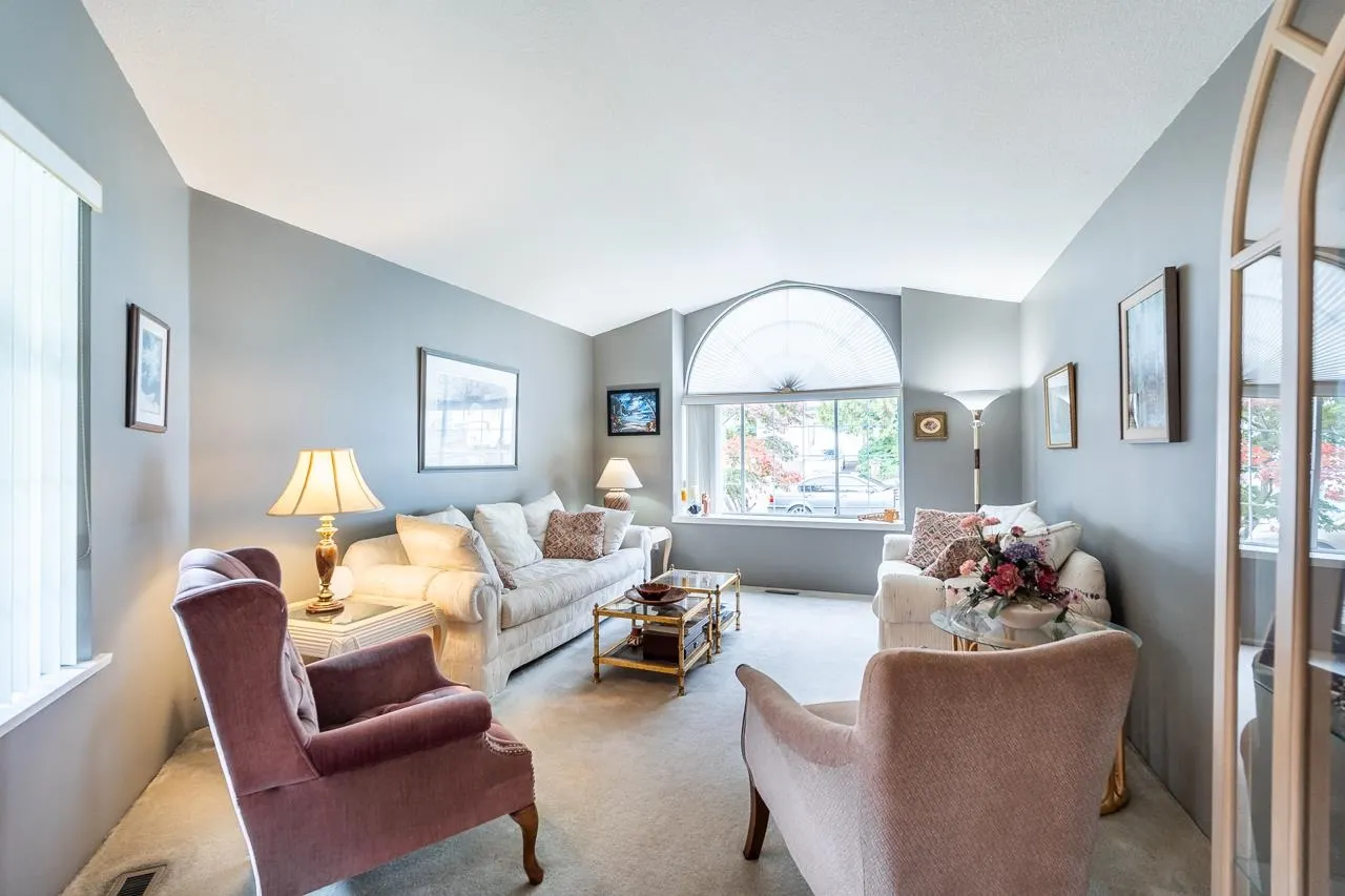 3139 Patullo Crescent