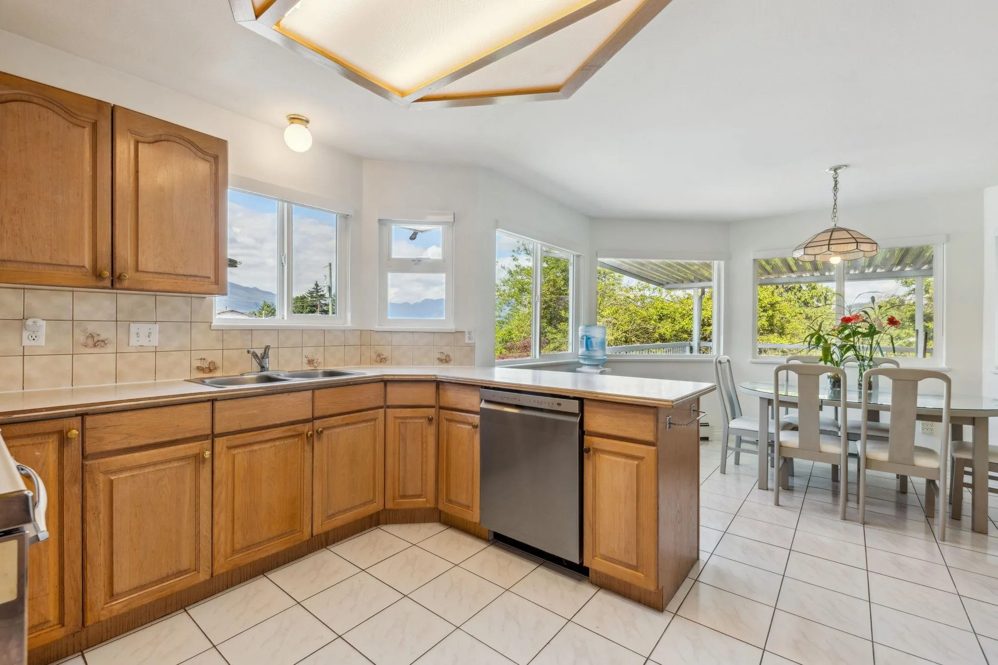 5616 Pandora Street