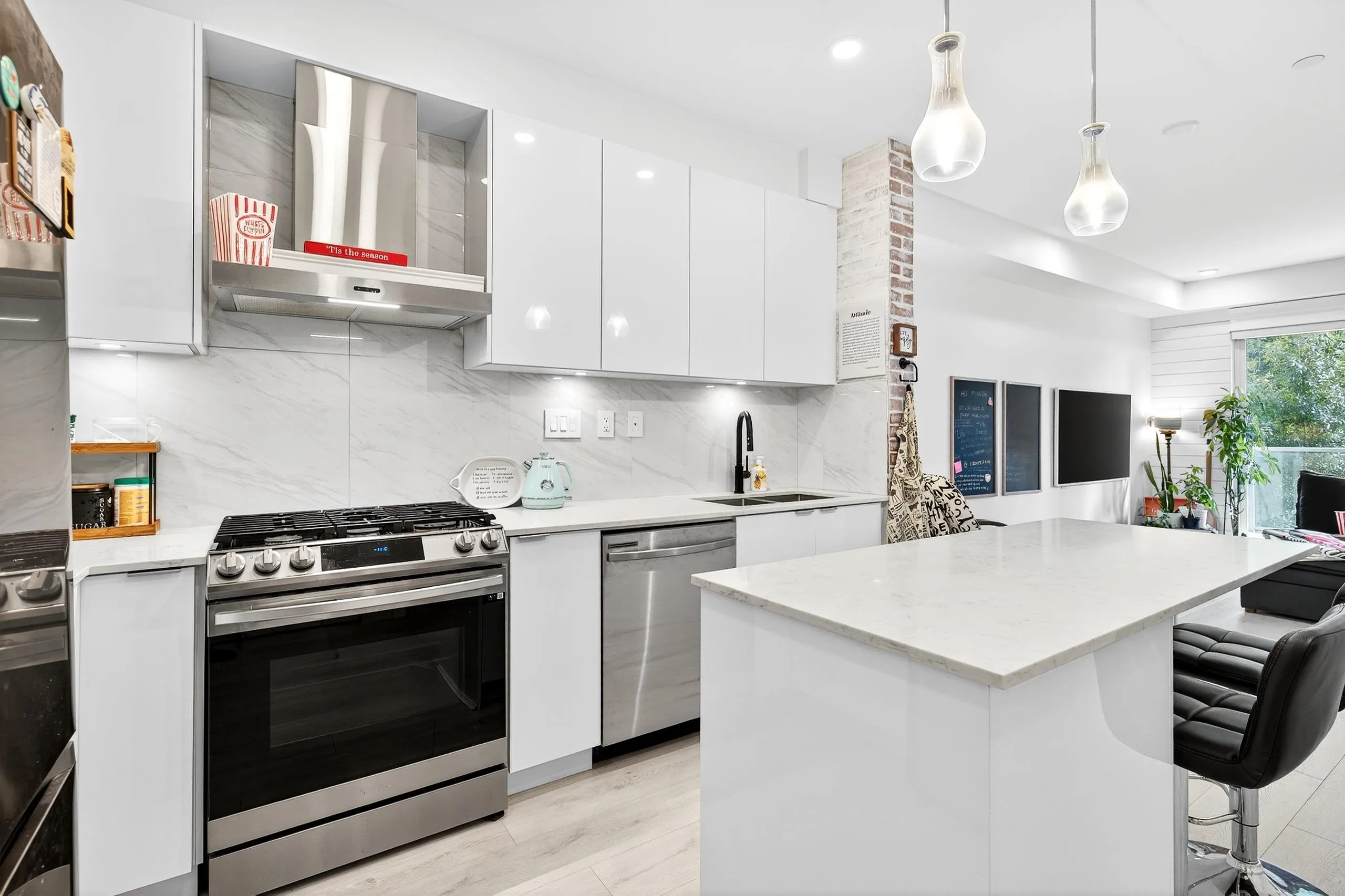 A209 8447 202 Street