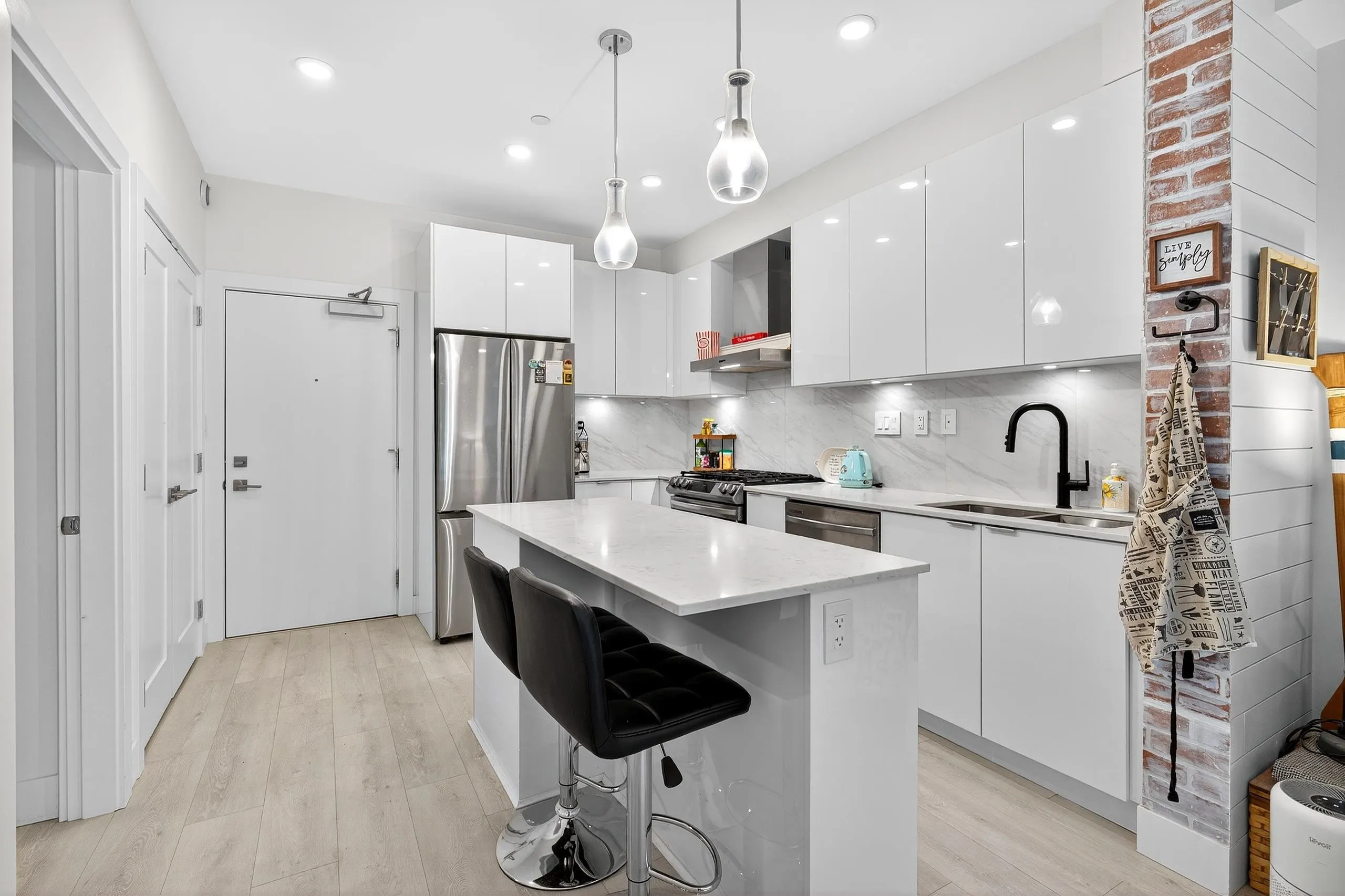 A209 8447 202 Street