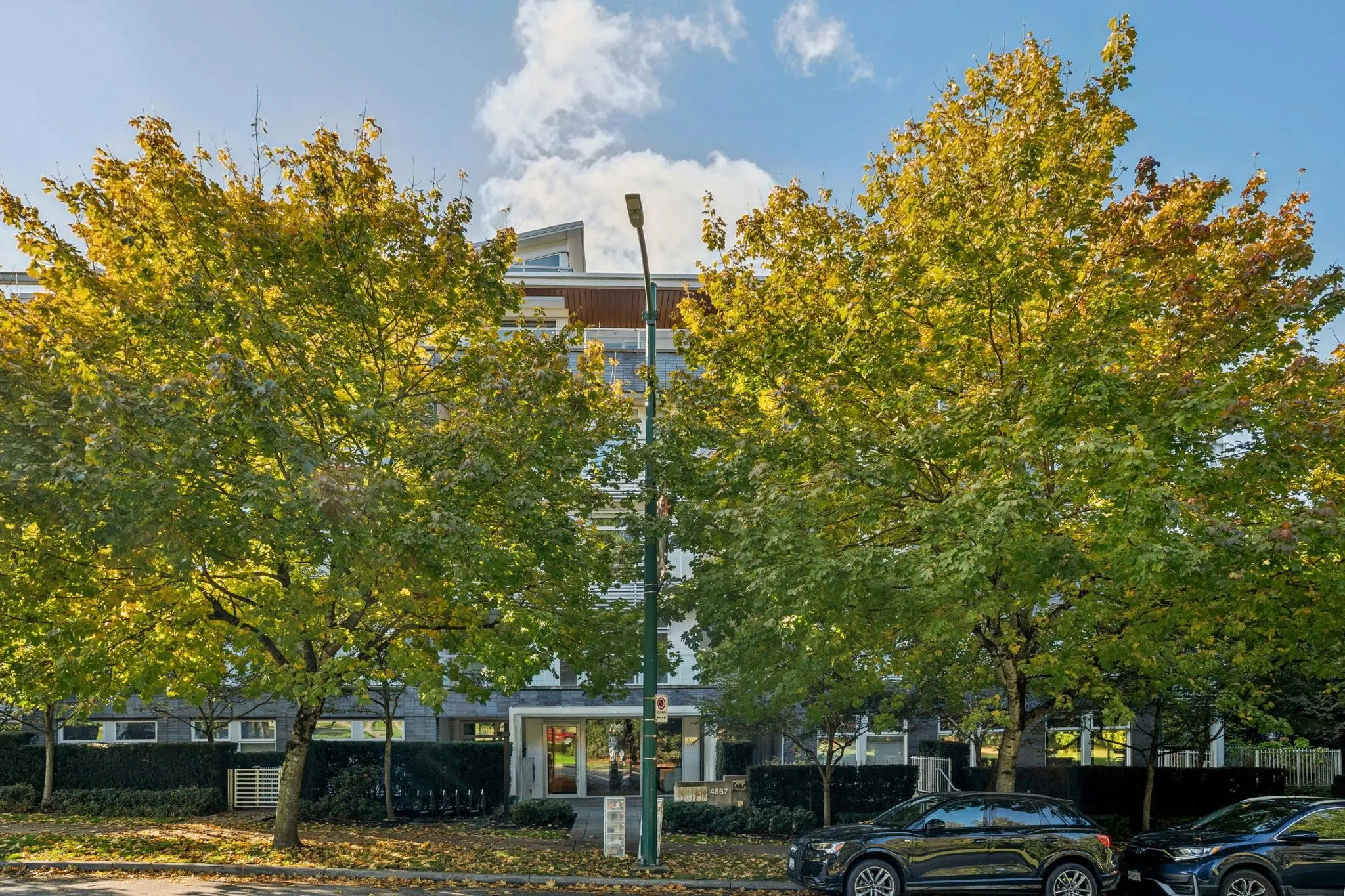 508 4867 Cambie Street