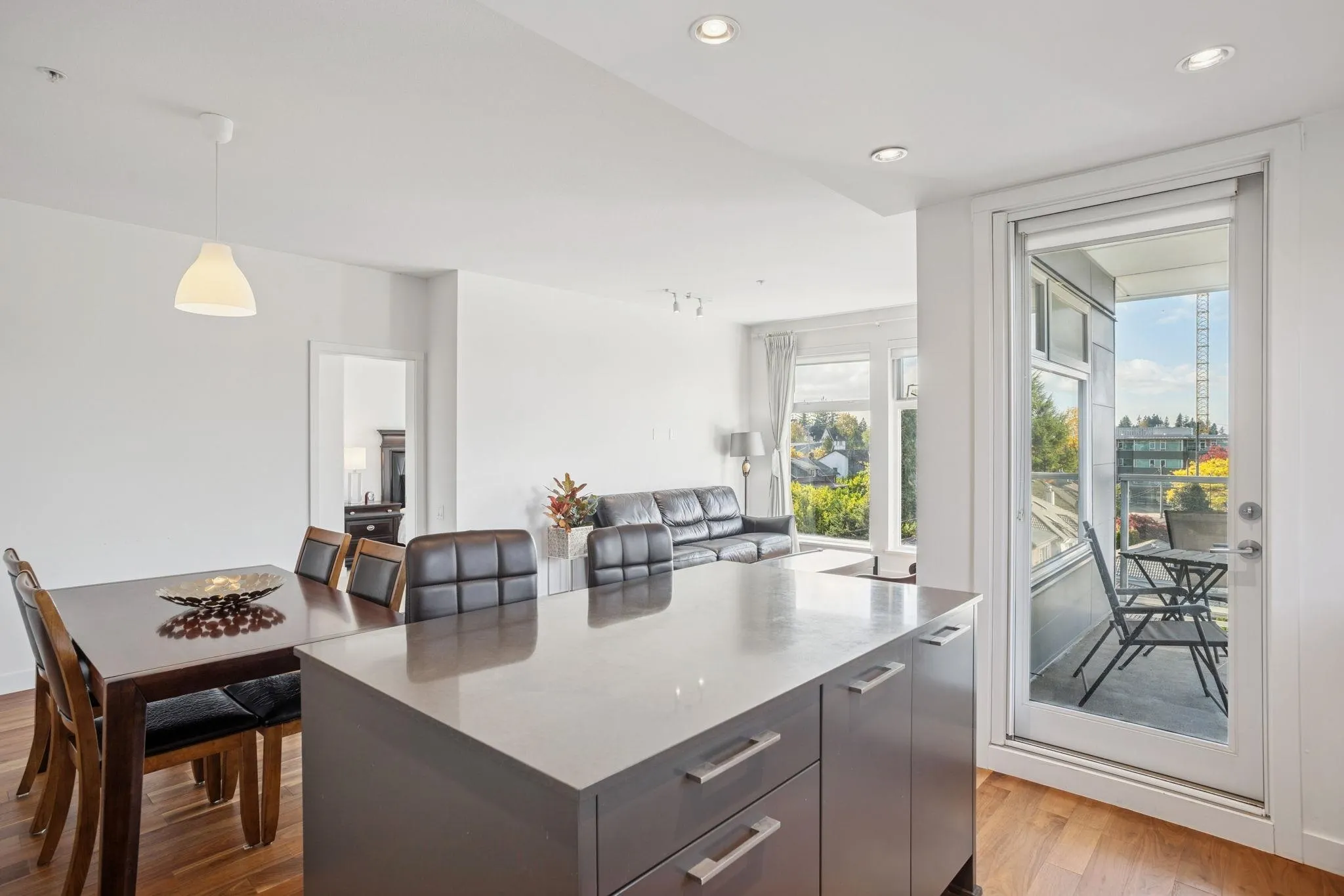 508 4867 Cambie Street