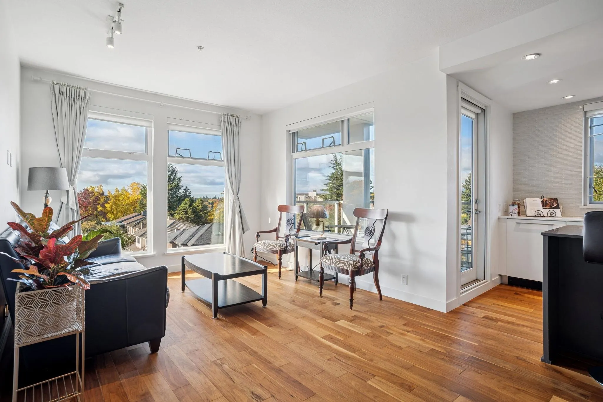 508 4867 Cambie Street