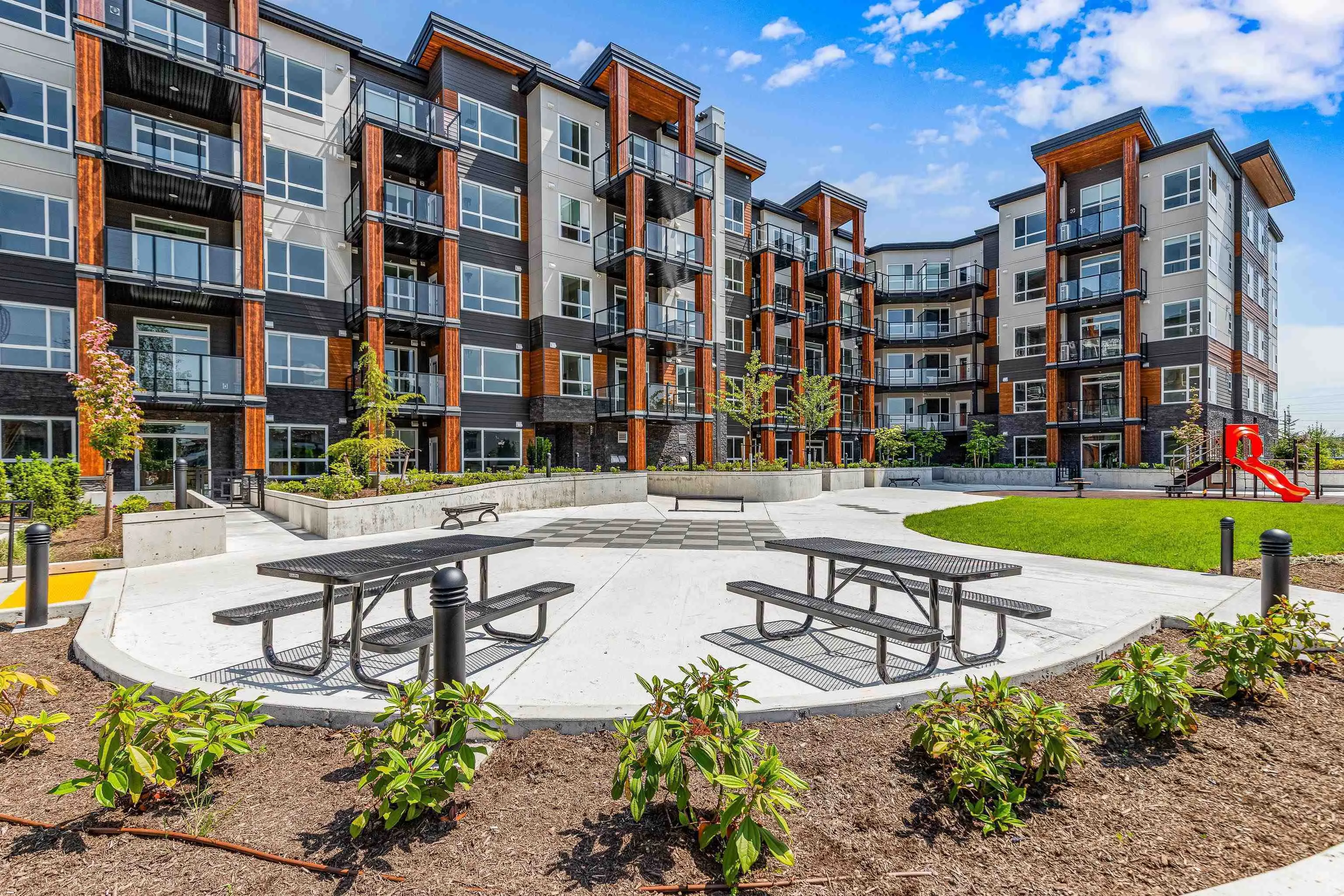 417 12109 223 Street