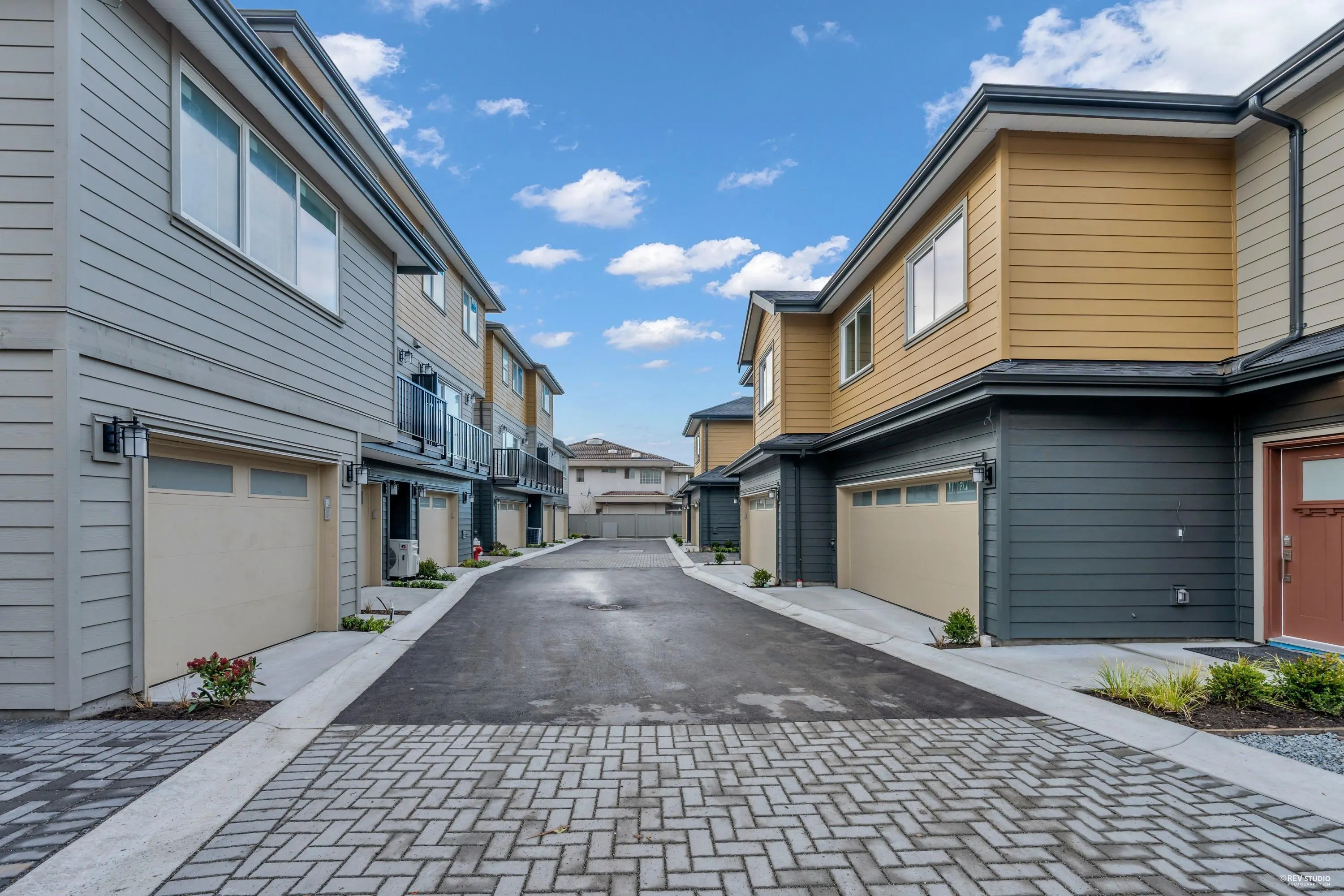 107 8233 Williams Road