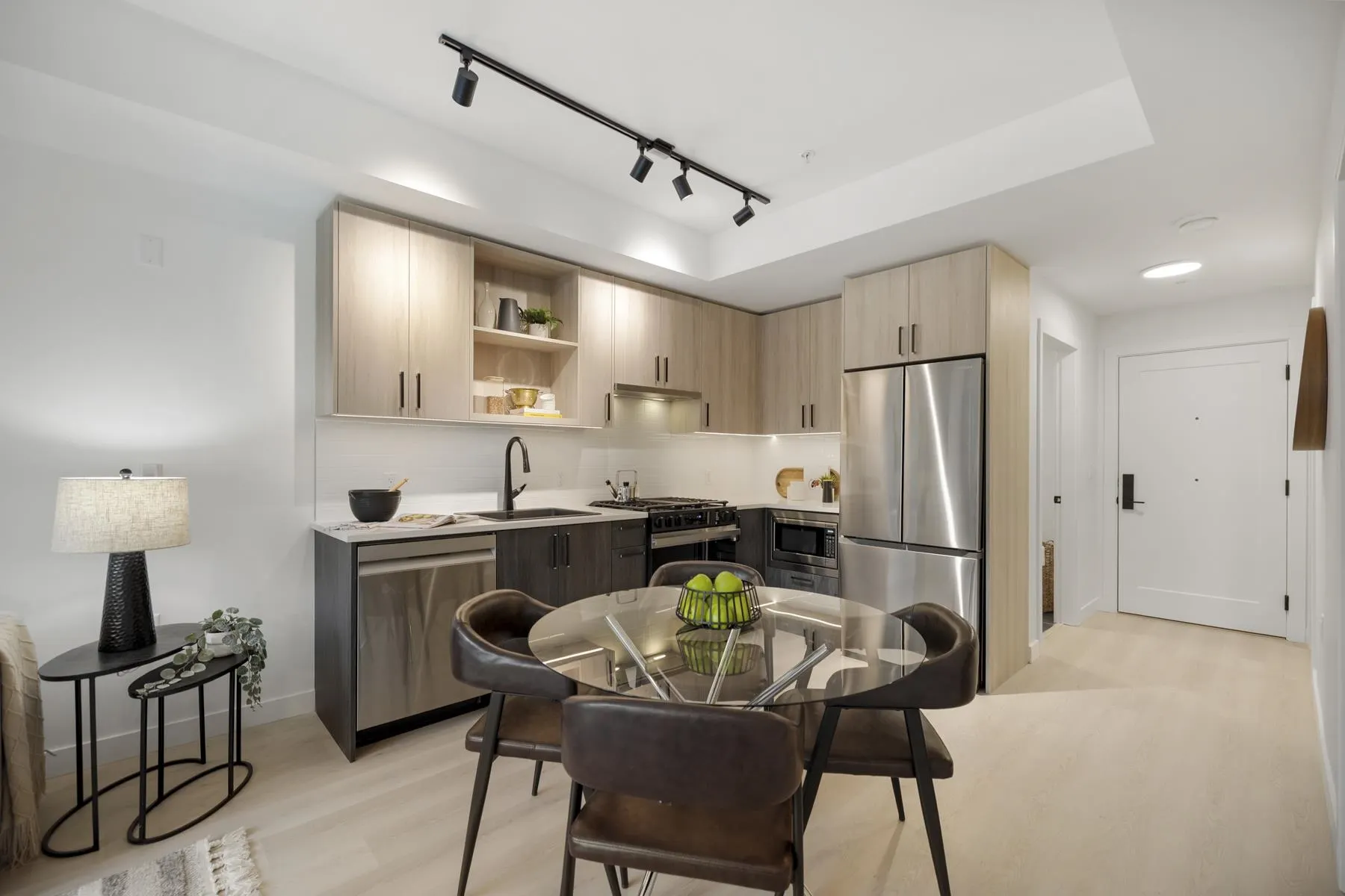 410 2002 St. George Street