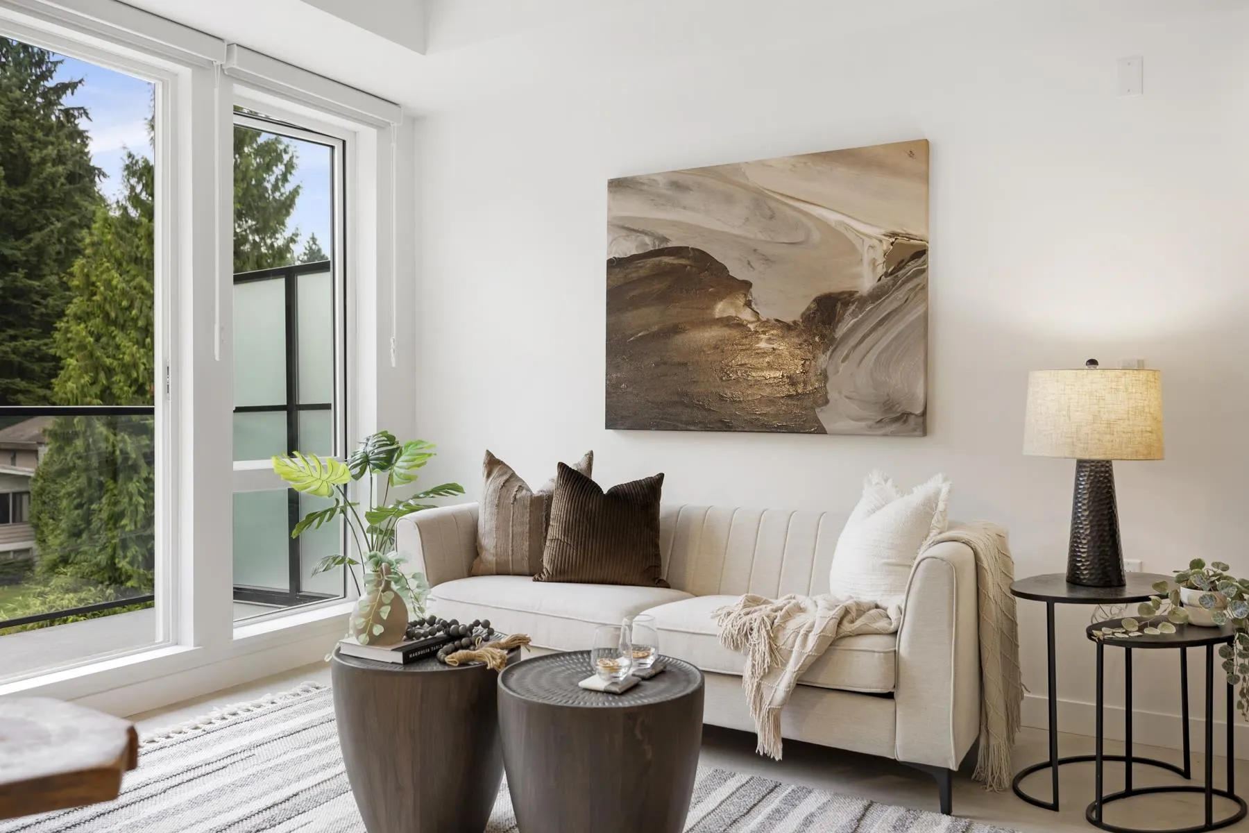 410 2002 St. George Street