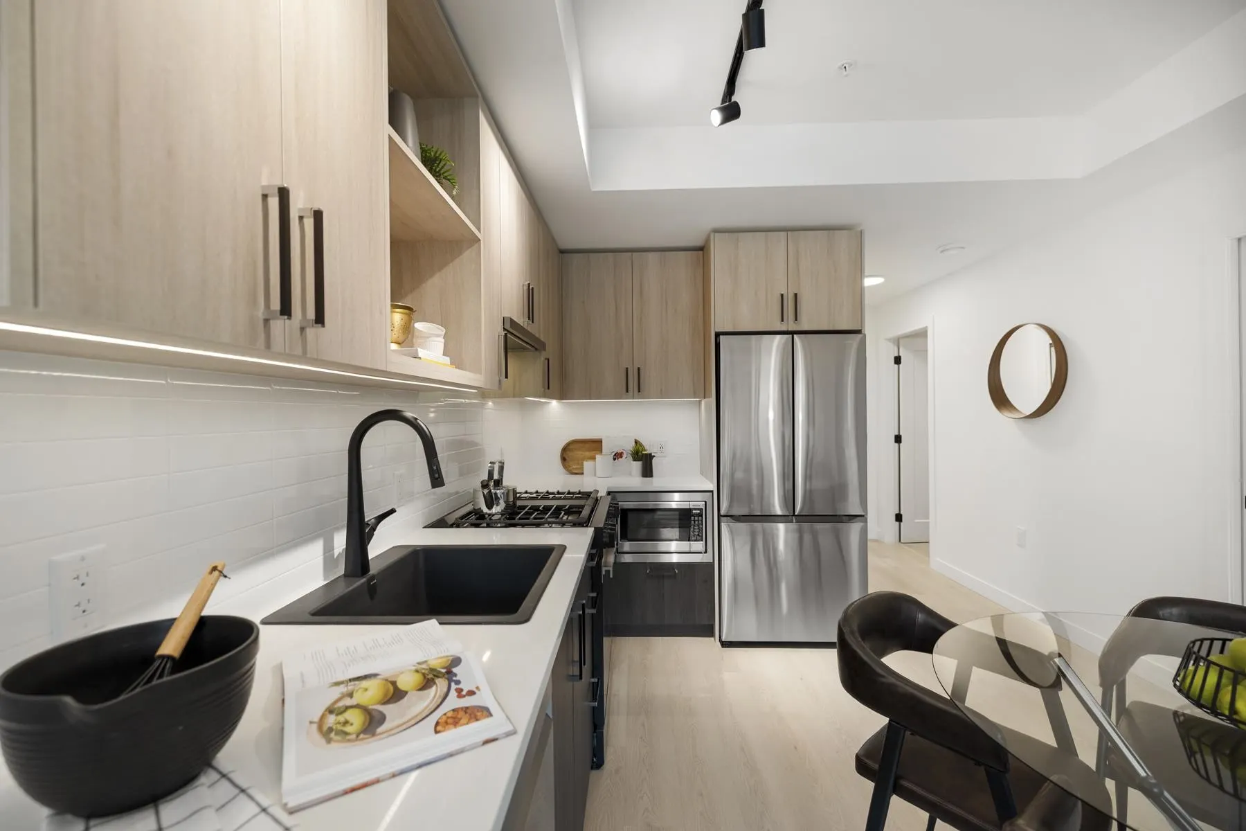 410 2002 St. George Street