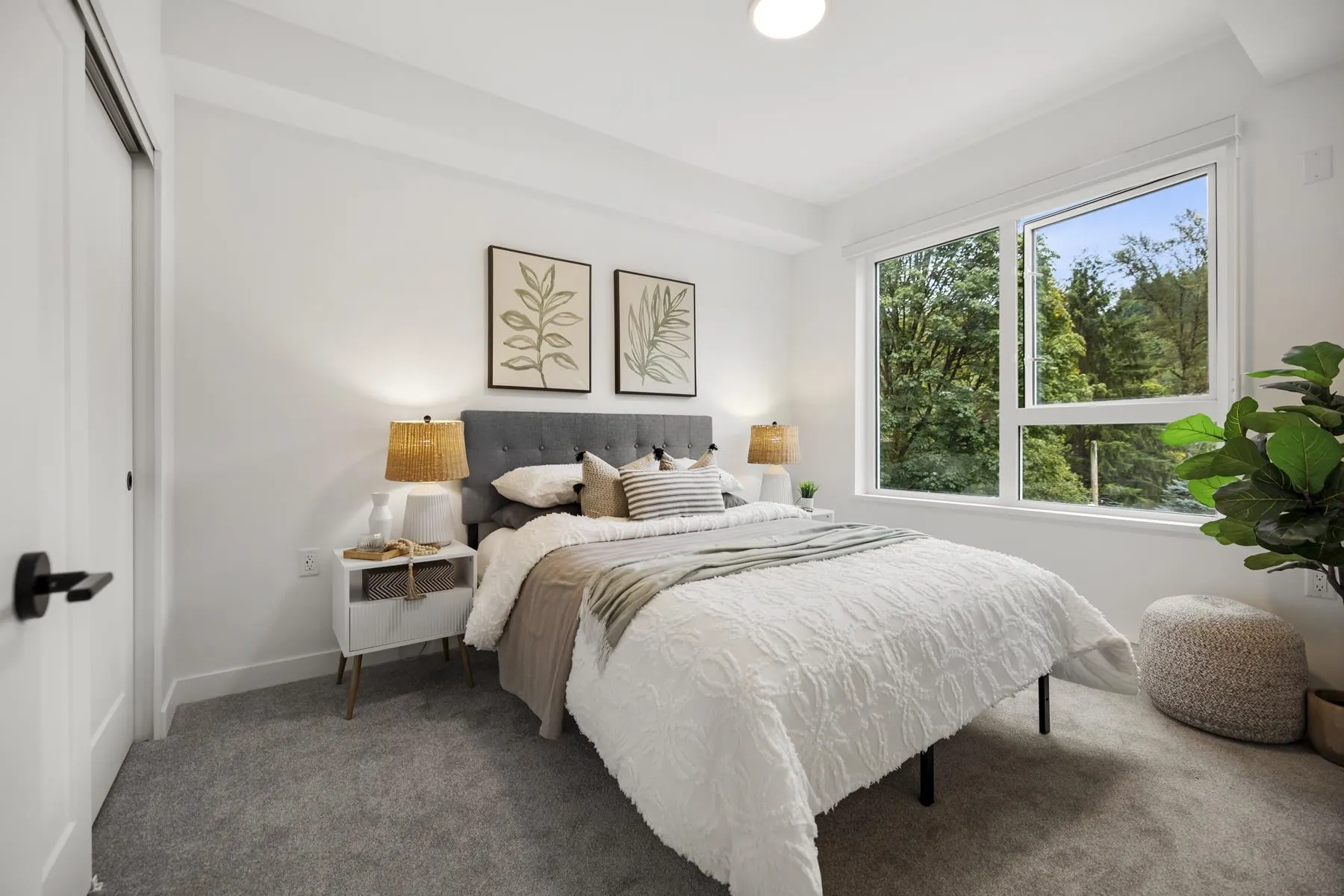 410 2002 St. George Street