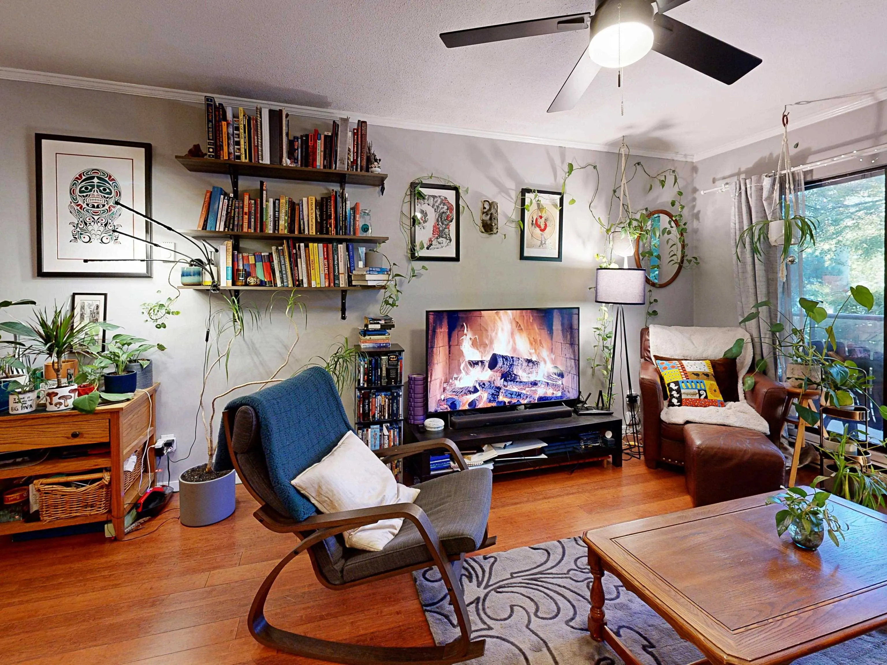 201 2222 Prince Edward Street