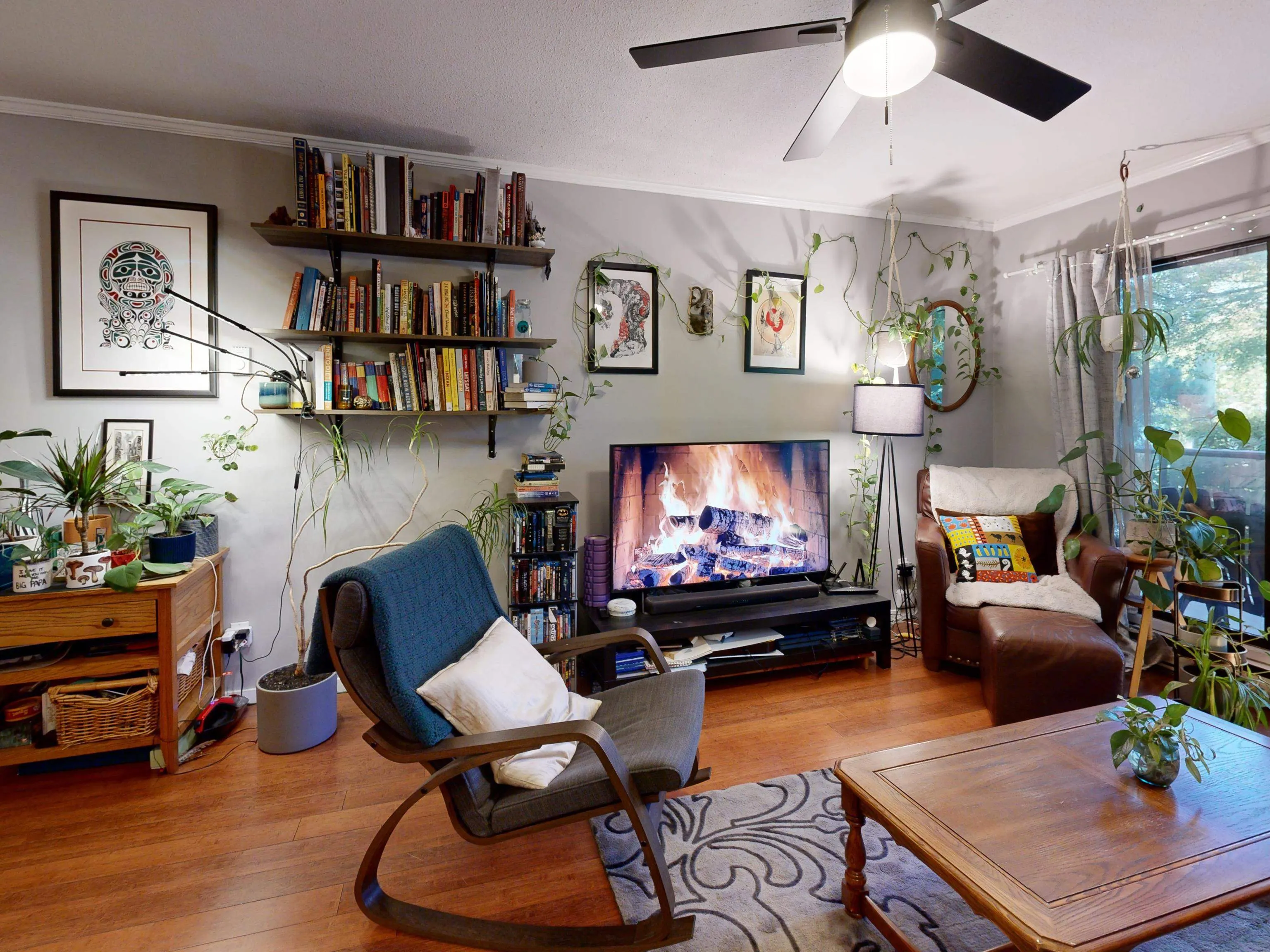 201 2222 Prince Edward Street