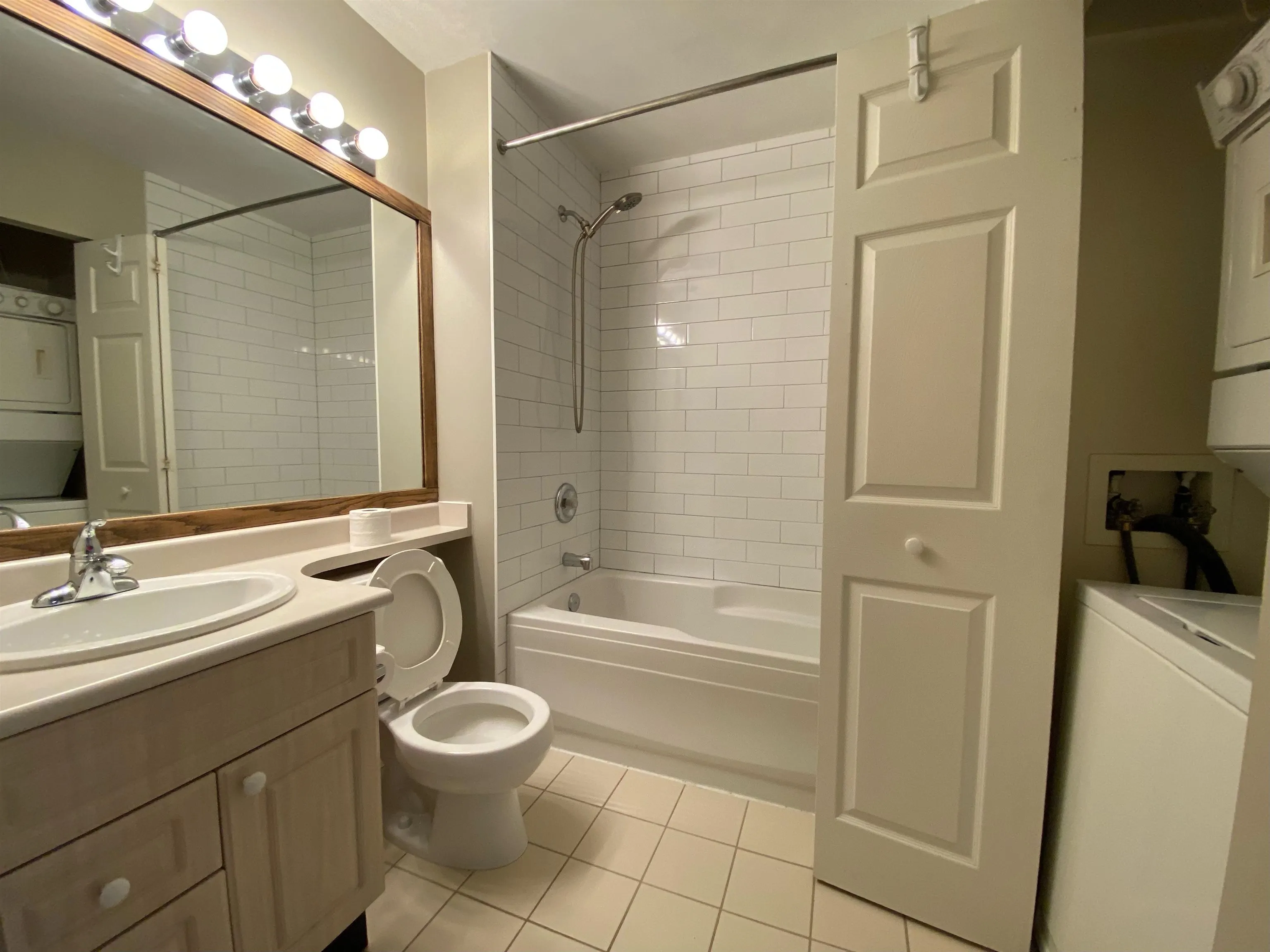 504 3600 Windcrest Drive