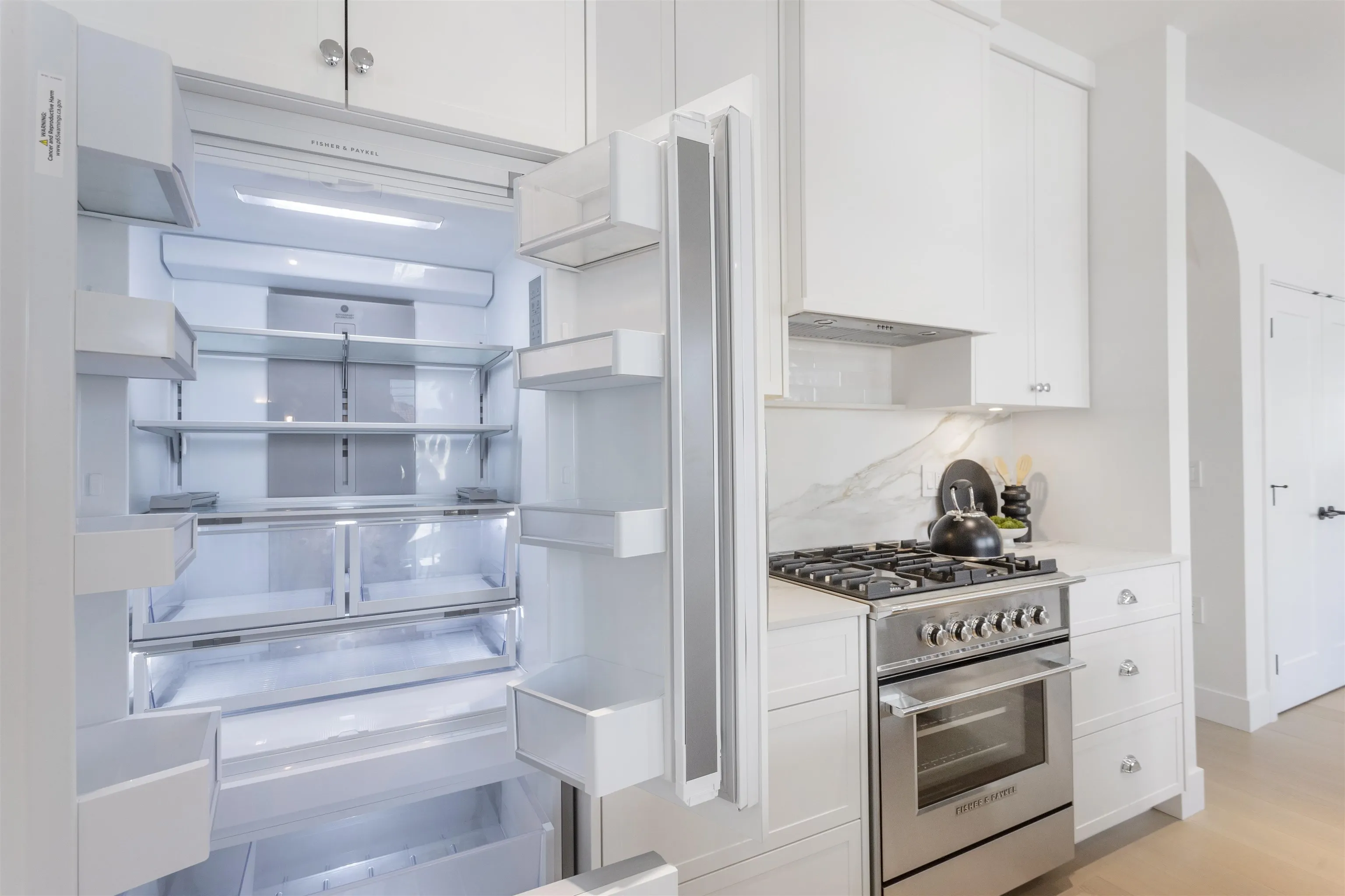 2 4315 Albert Street