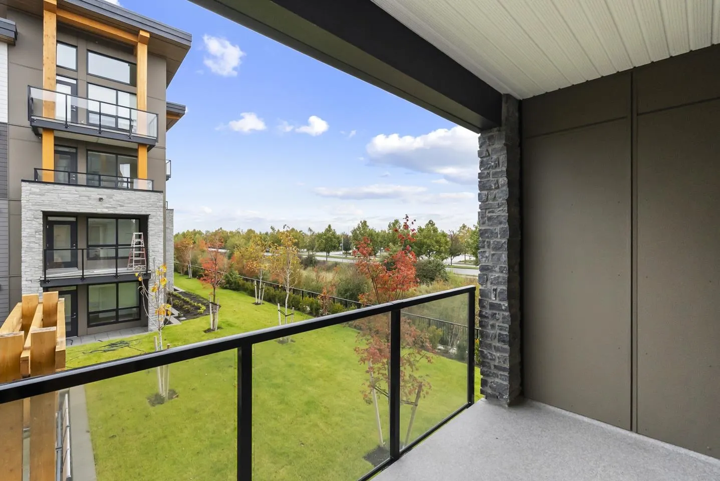 202 1930 Starling Drive