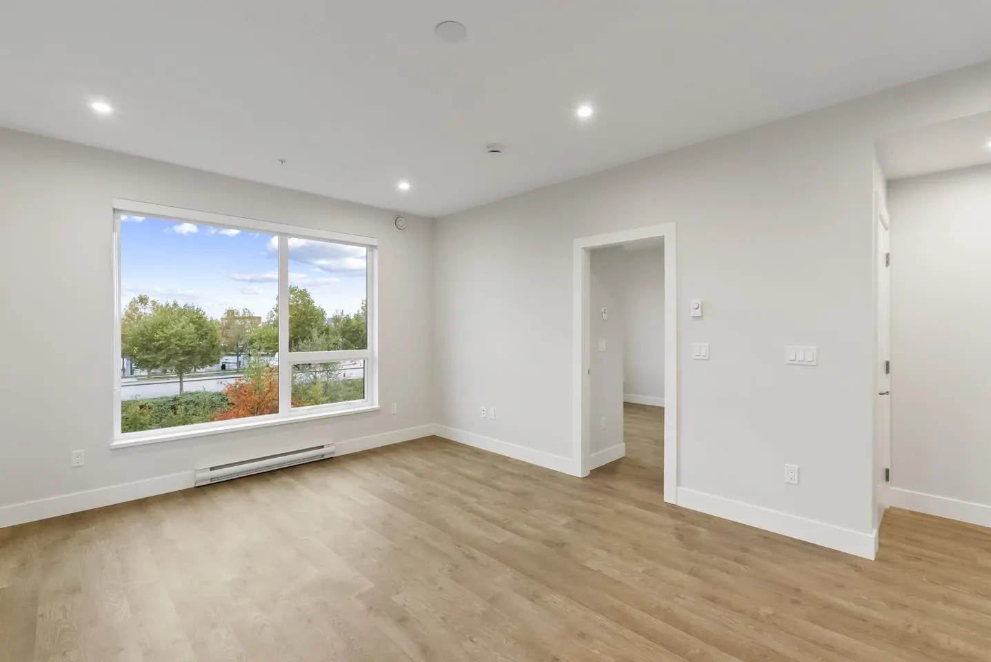 202 1930 Starling Drive