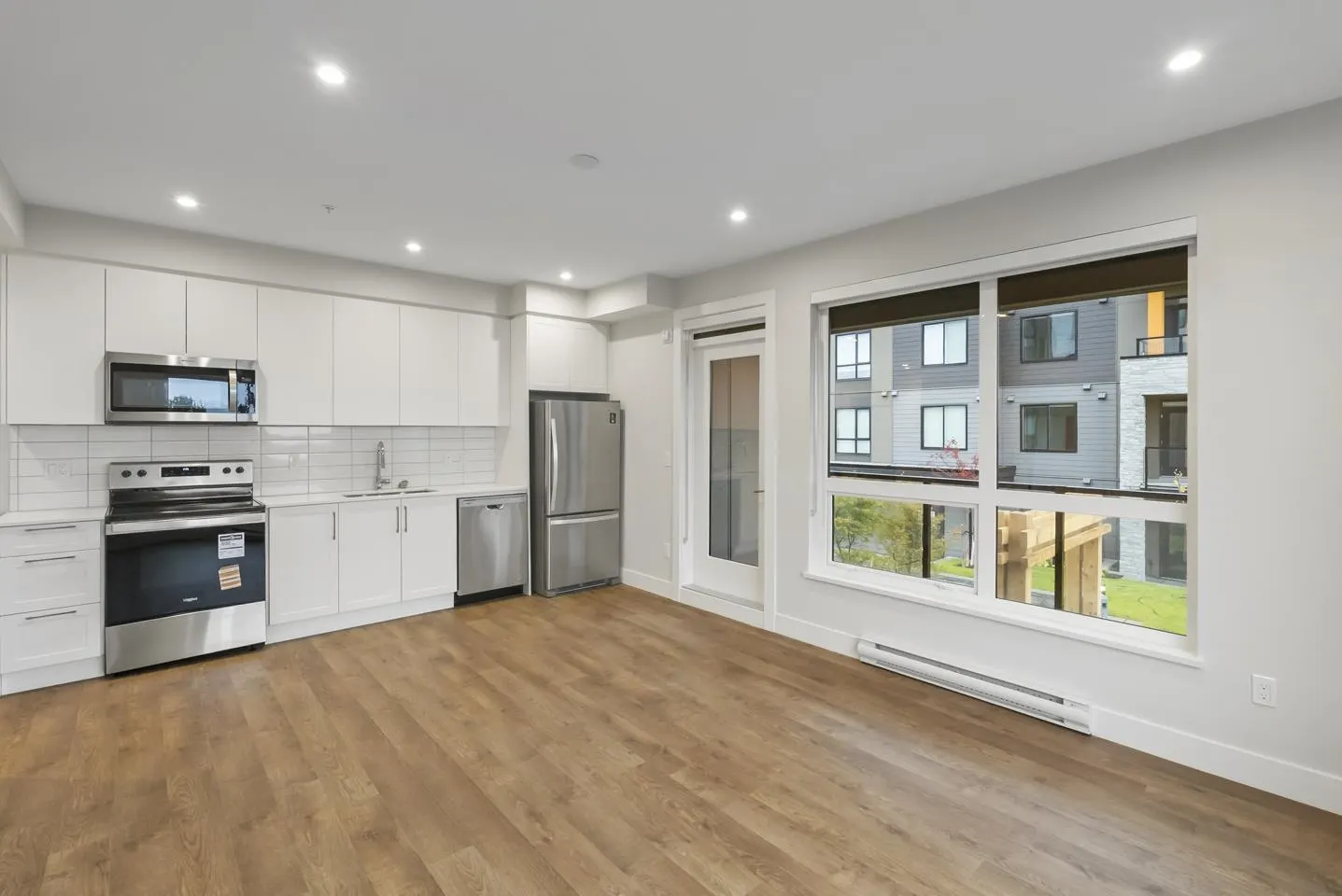 202 1930 Starling Drive