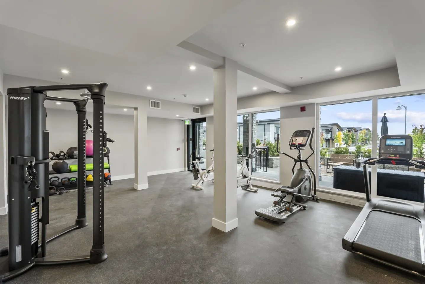 202 1930 Starling Drive