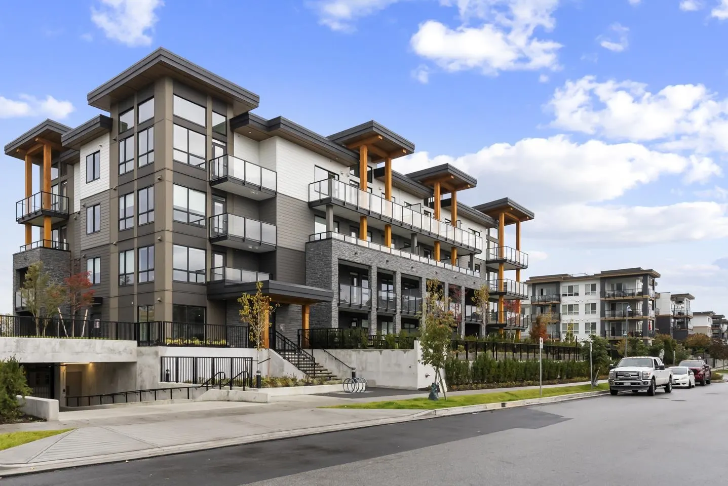 202 1930 Starling Drive