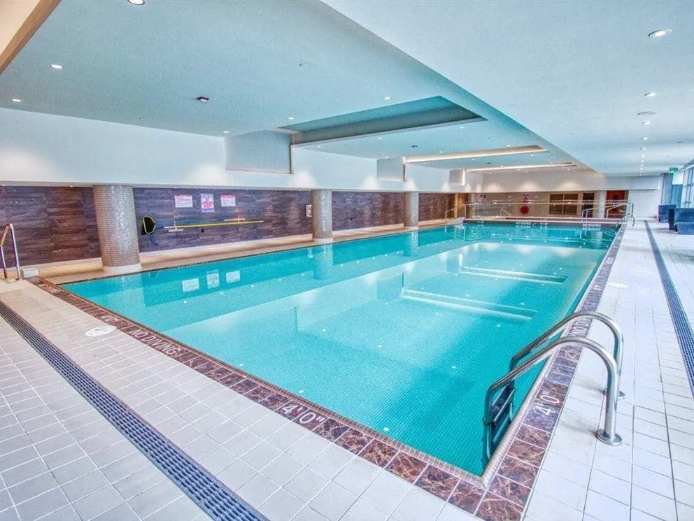 801 8800 Hazelbridge Way