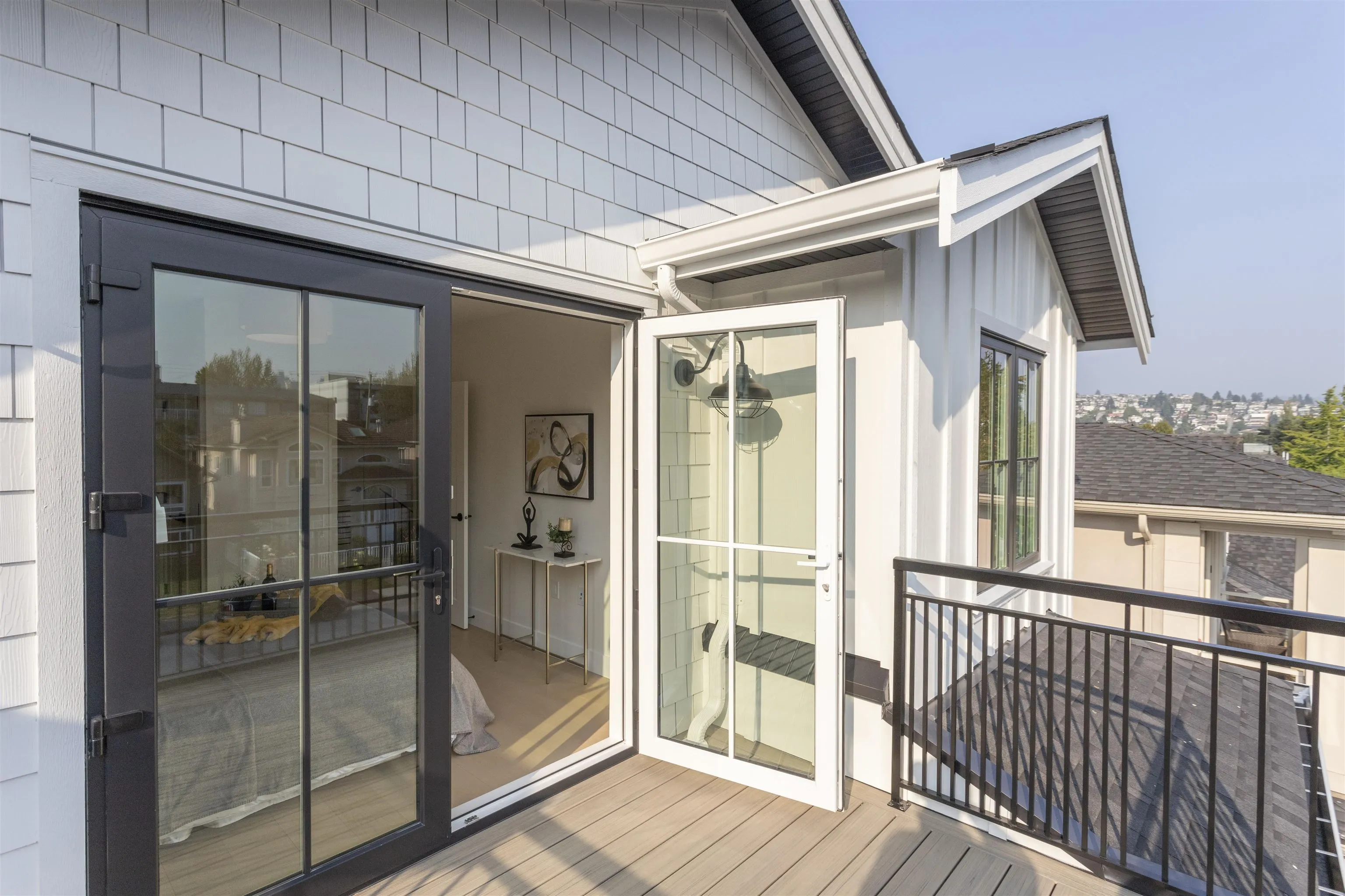 1 4315 Albert Street