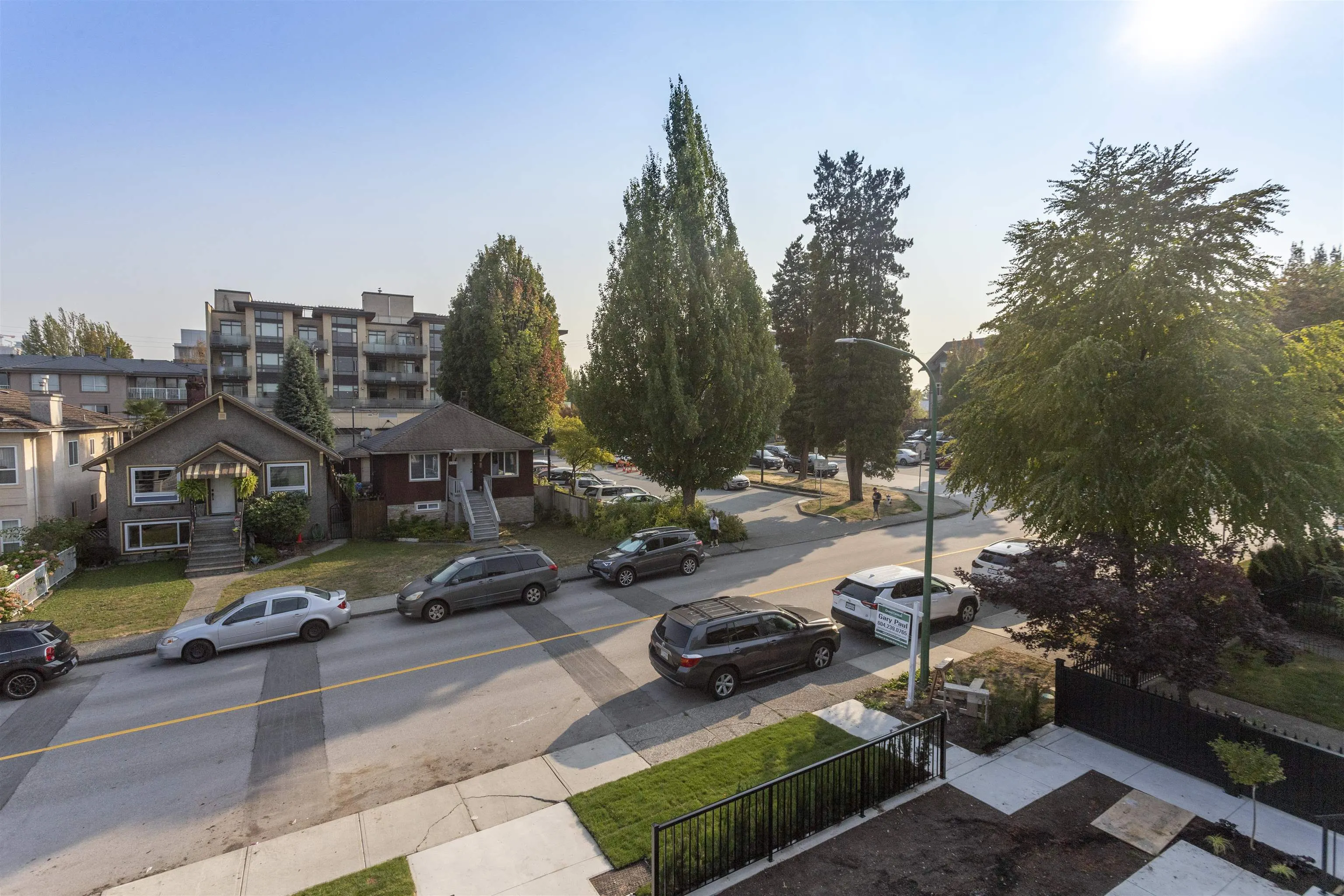 1 4315 Albert Street