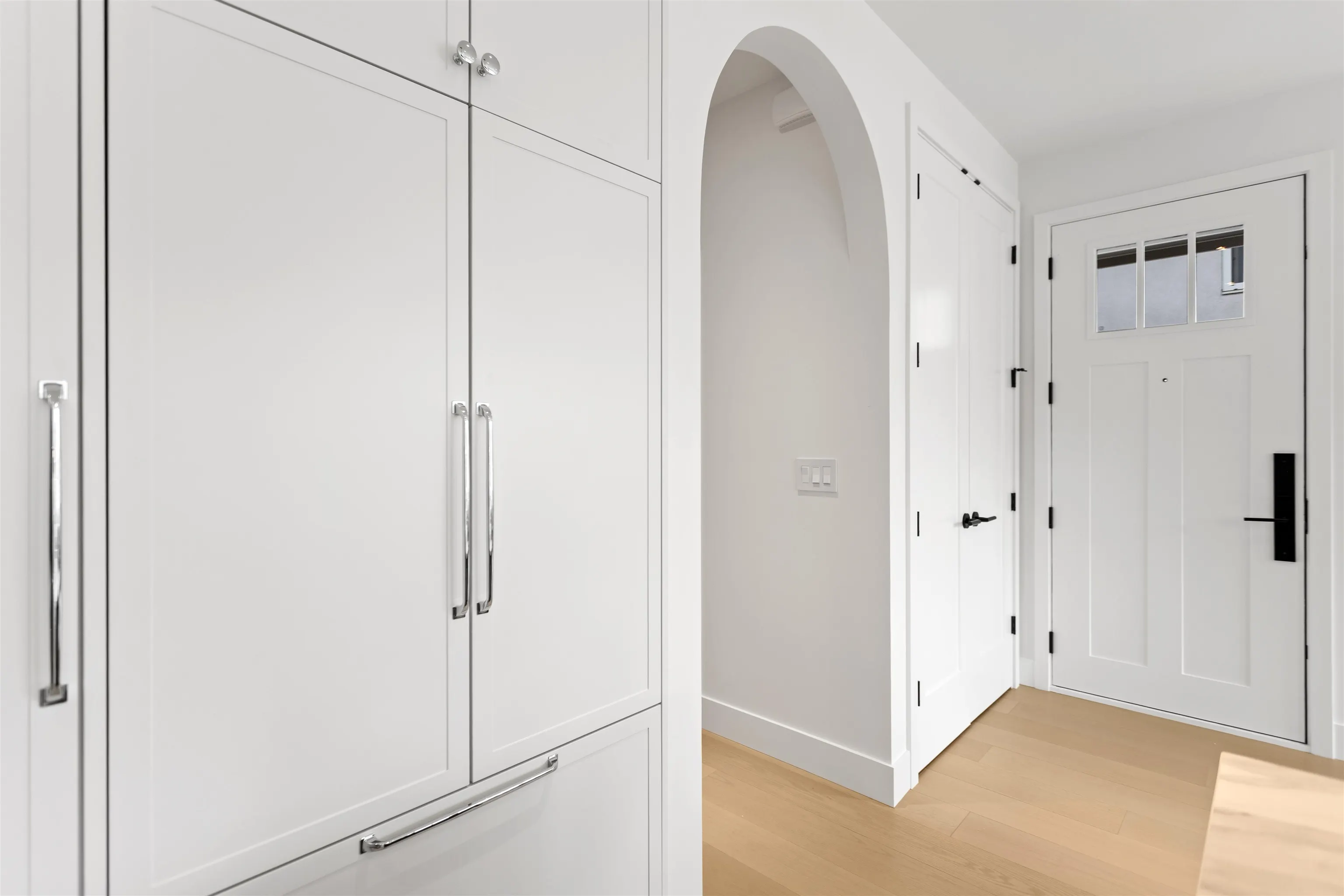 1 4315 Albert Street