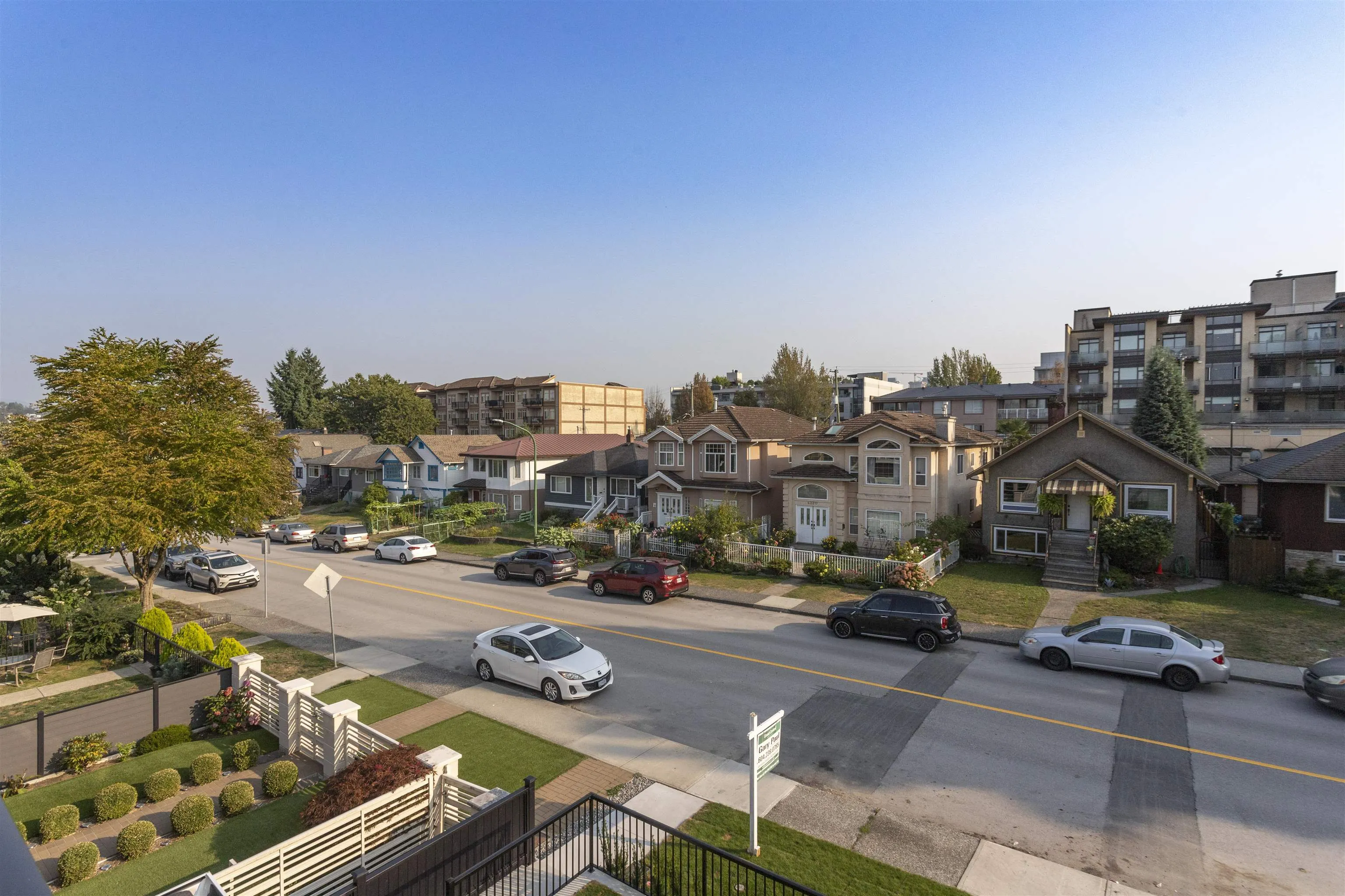 1 4315 Albert Street