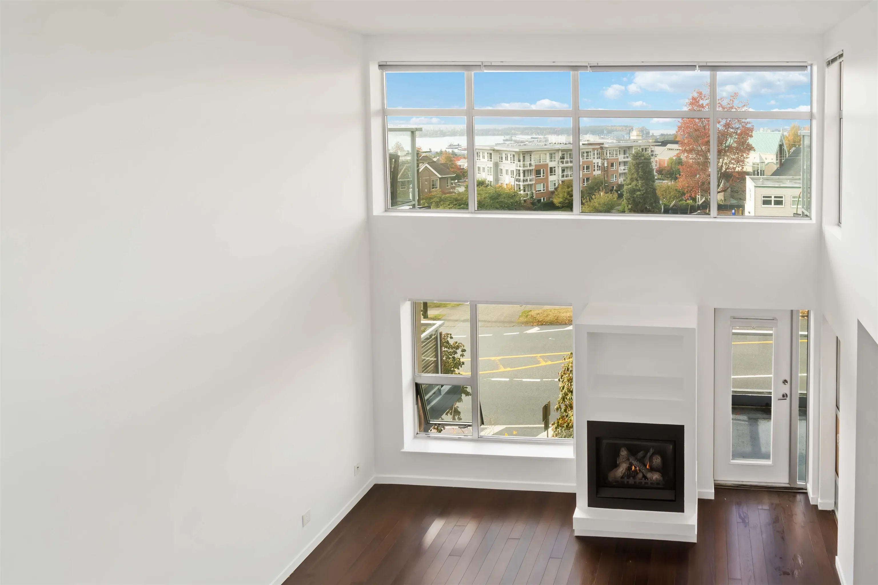 PH4 1288 Chesterfield Avenue