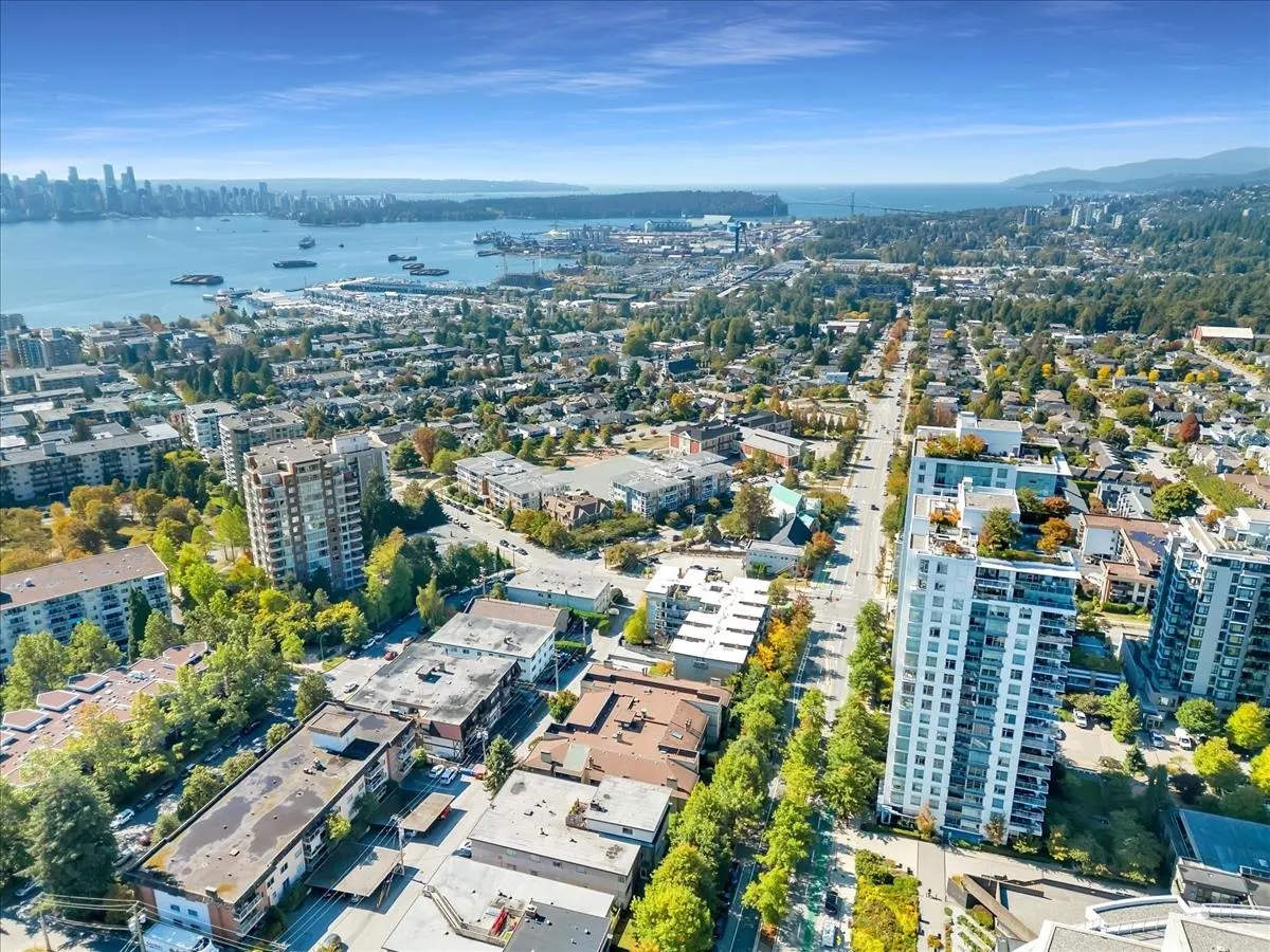 PH4 1288 Chesterfield Avenue