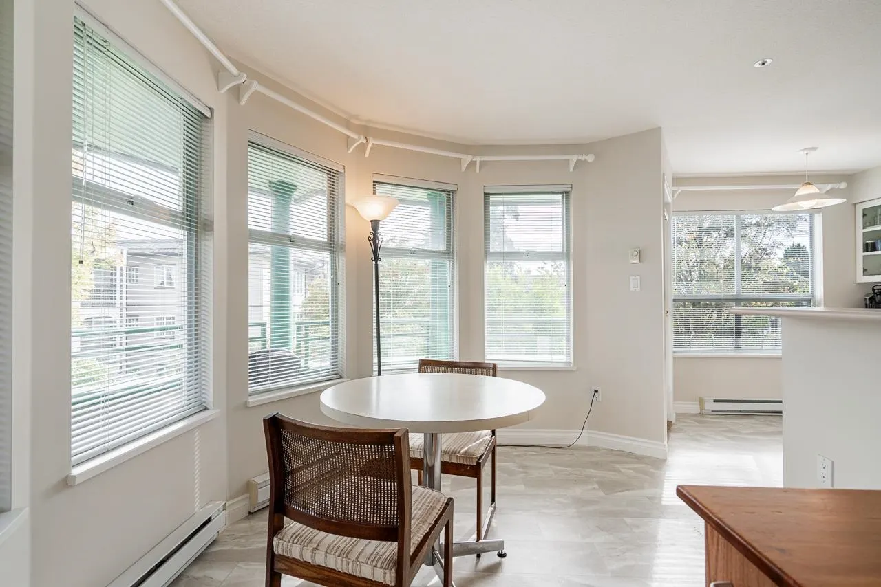 205 1576 Merklin Street