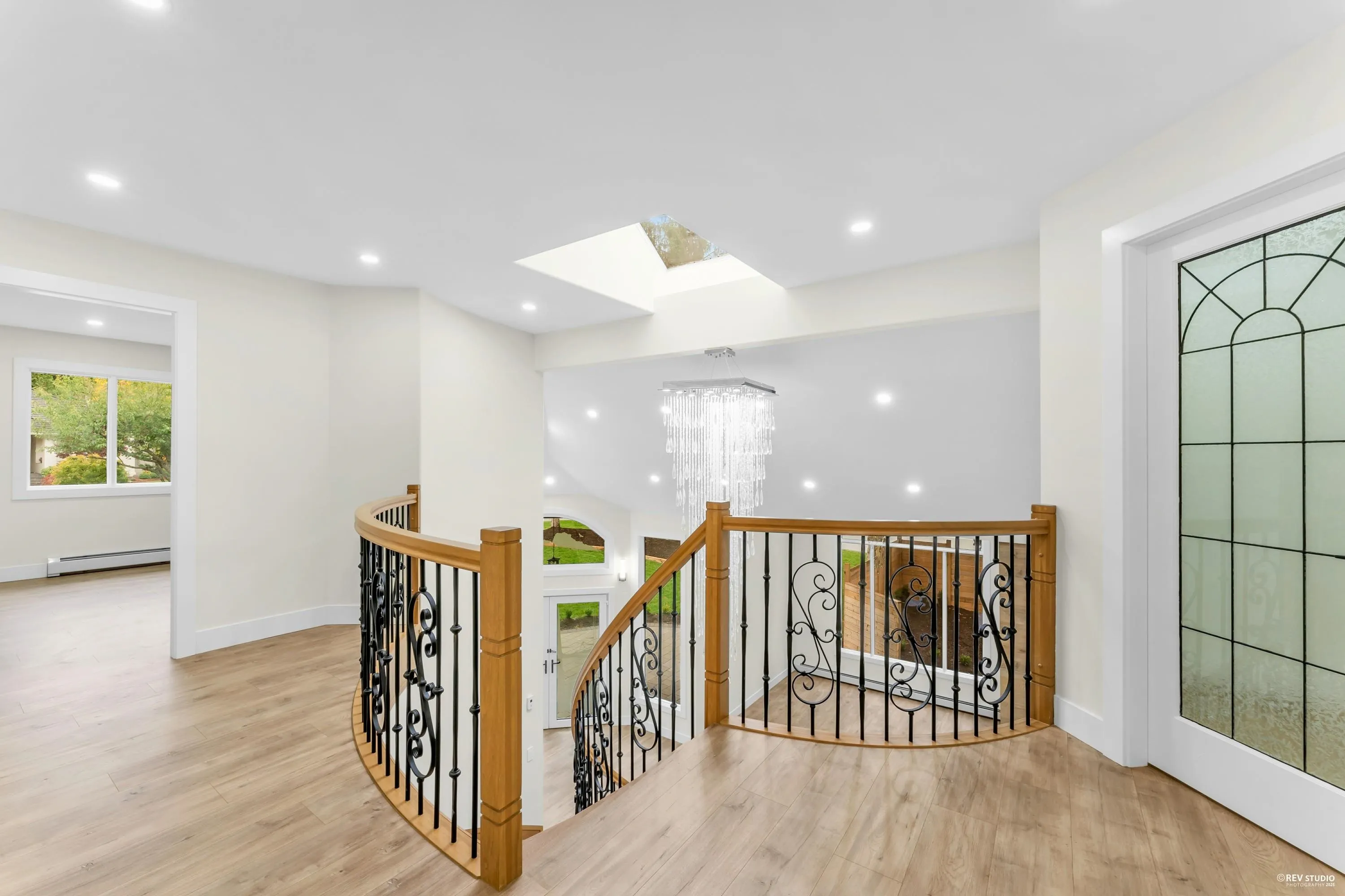 14099 28a Avenue