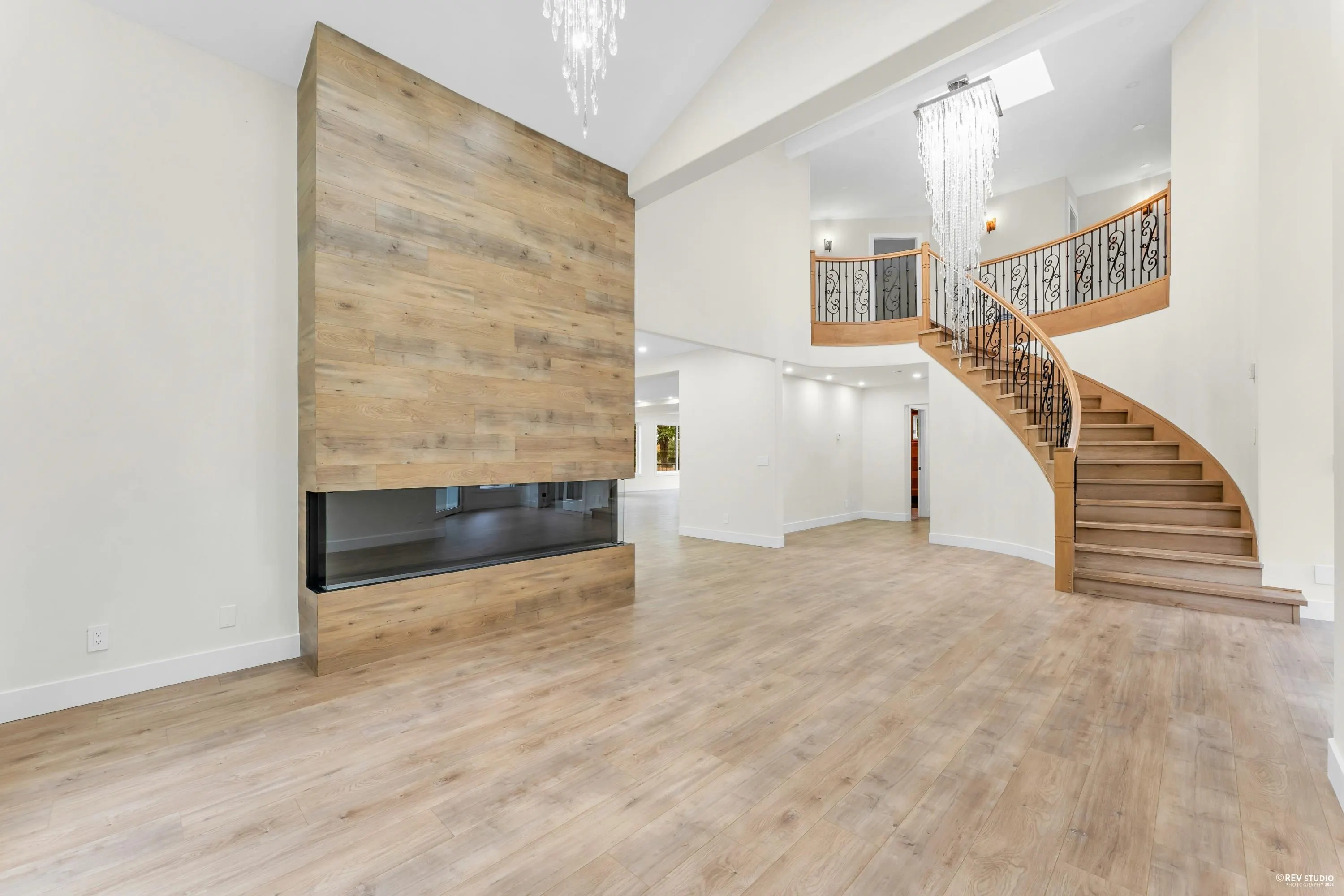 14099 28a Avenue