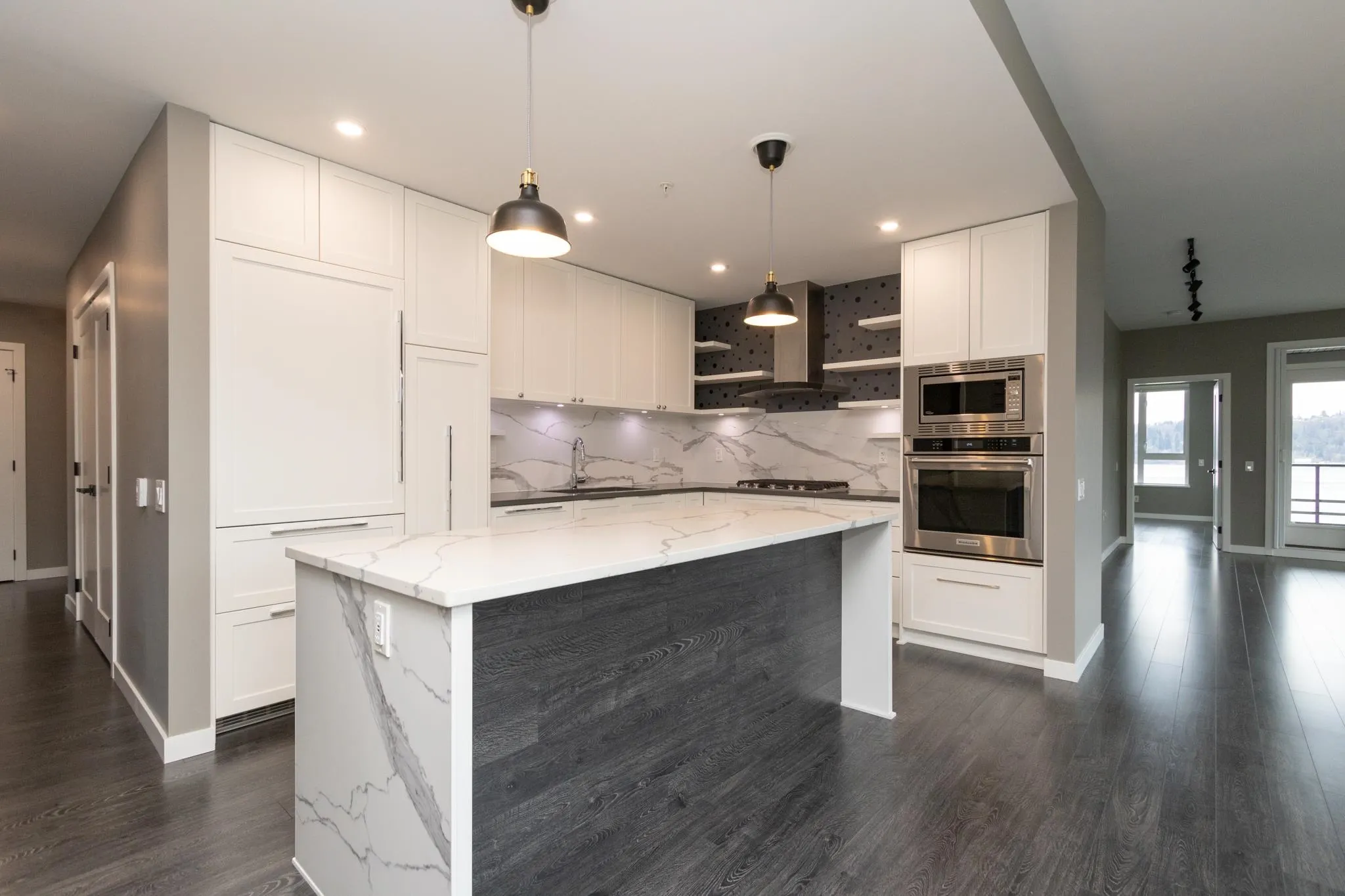 403 3911 Cates Landing