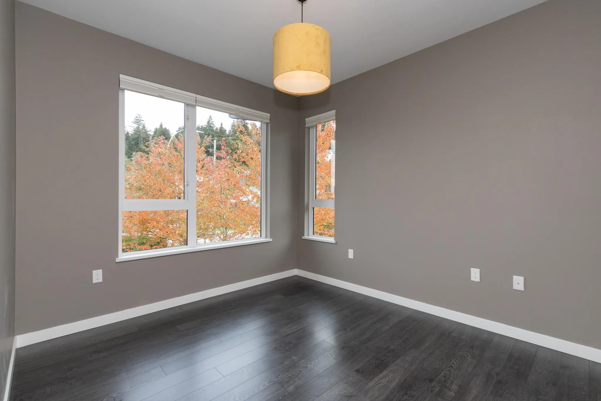 403 3911 Cates Landing