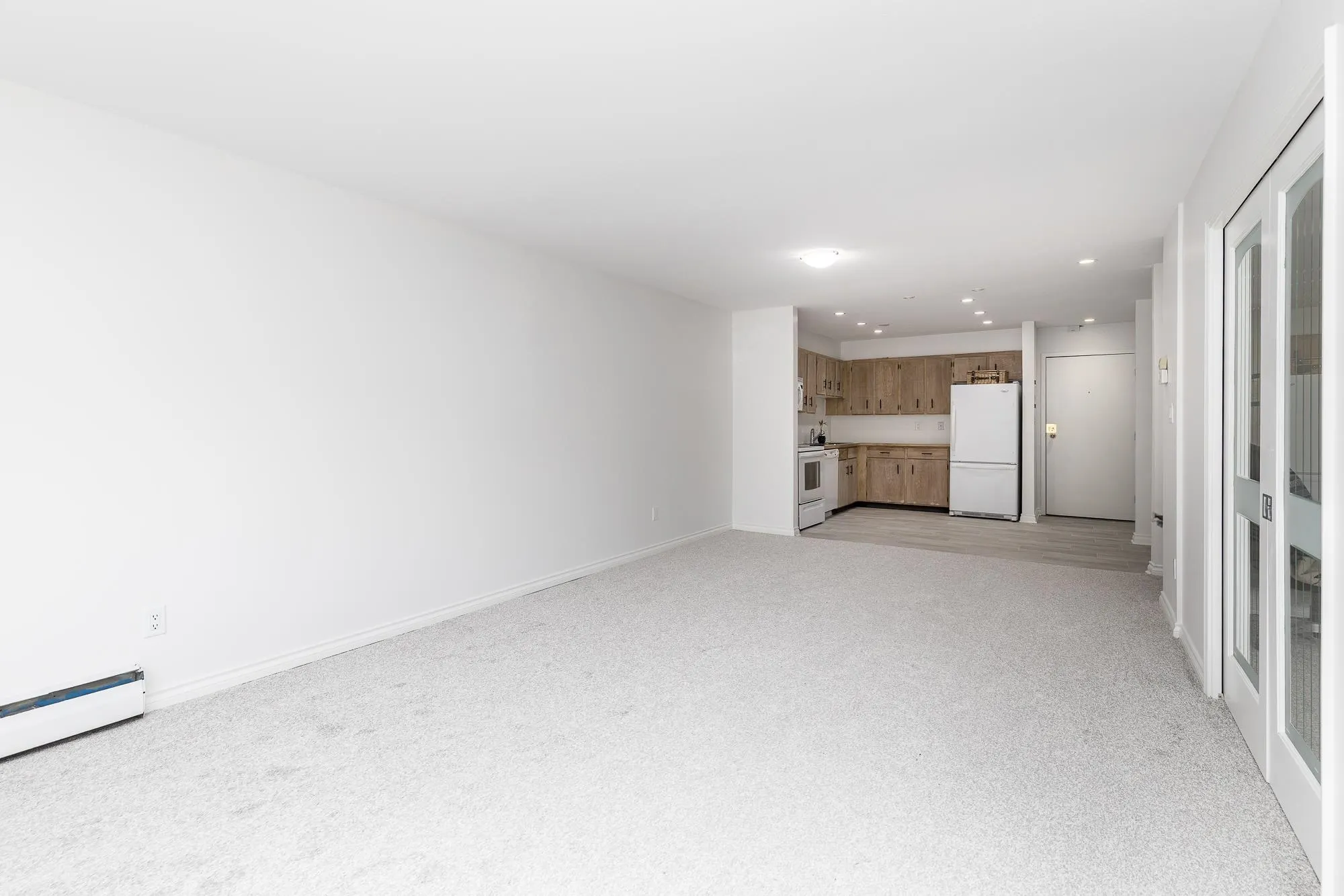 113 1561 Vidal Street