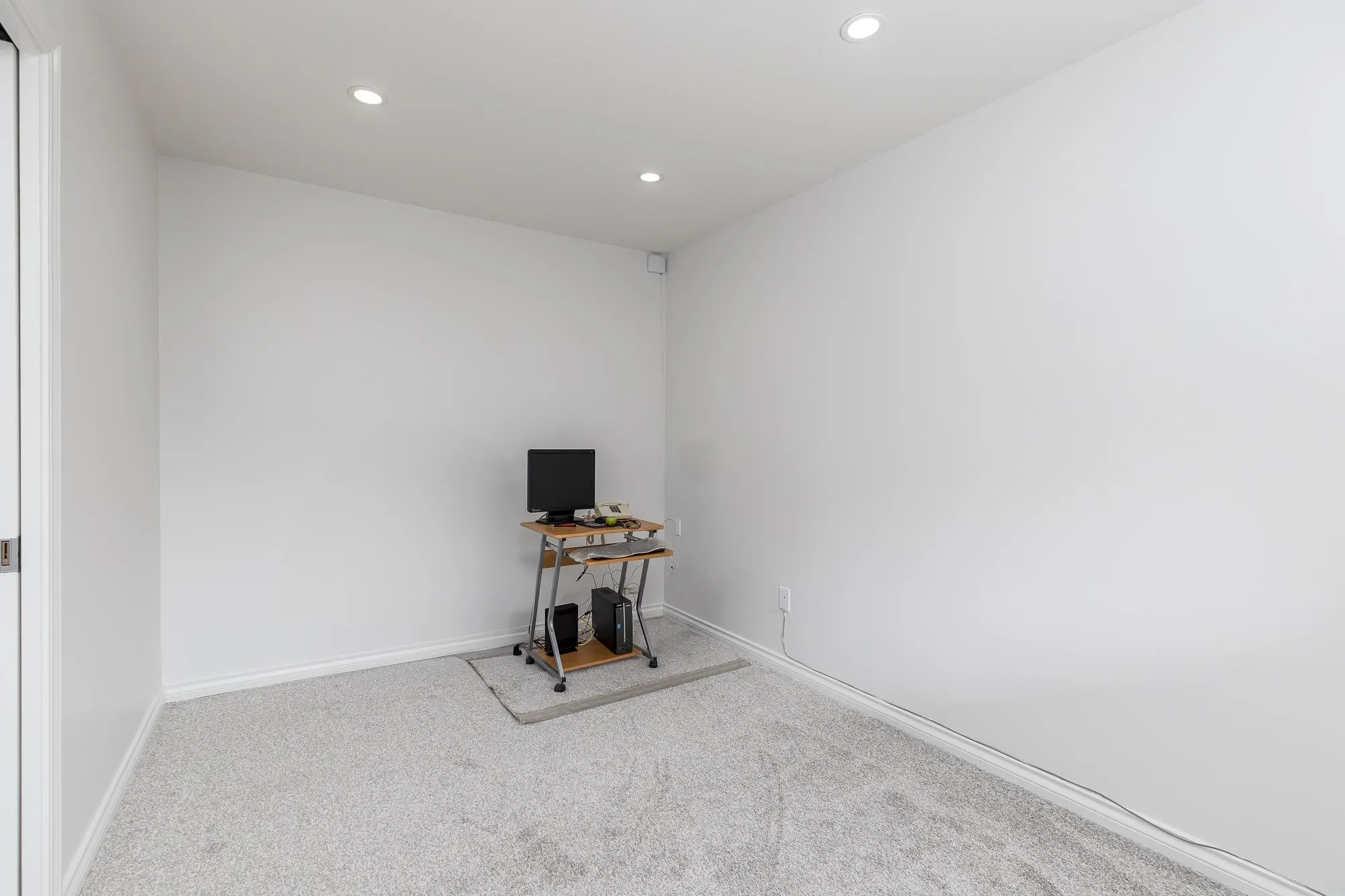 113 1561 Vidal Street