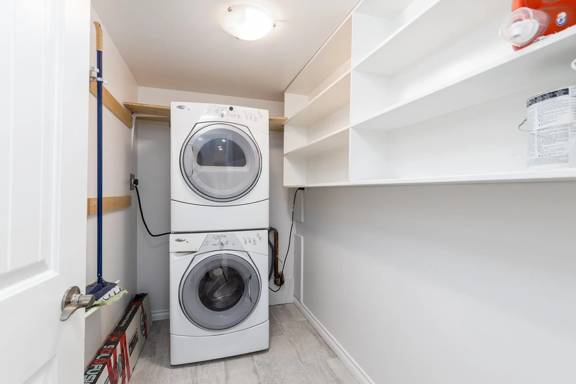 113 1561 Vidal Street