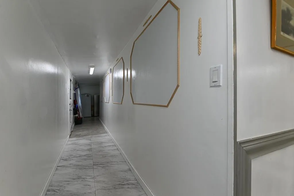 43 2035 Martens St. Street