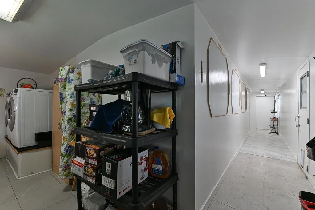 43 2035 Martens St. Street