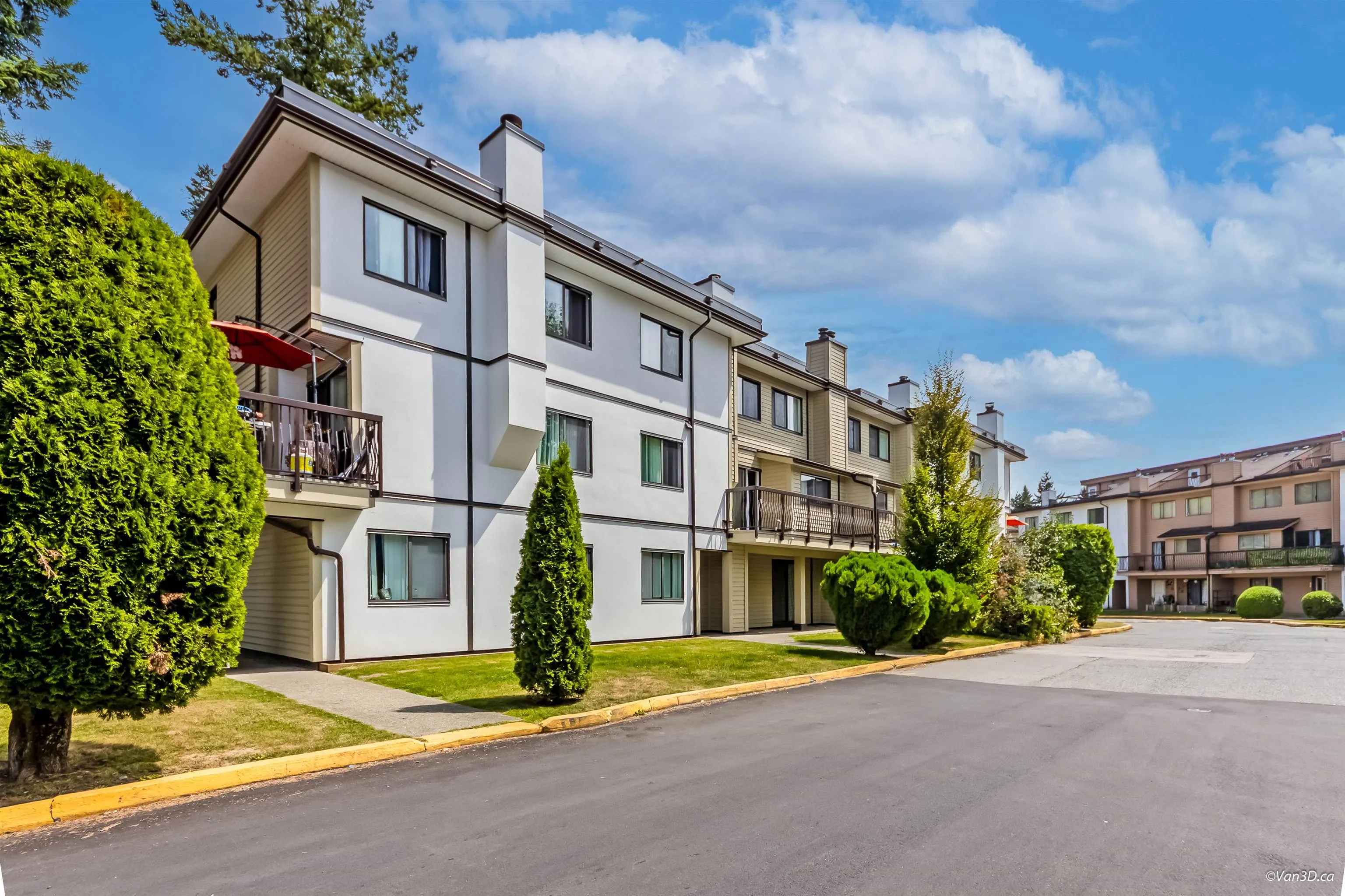 205 7162 133a Street