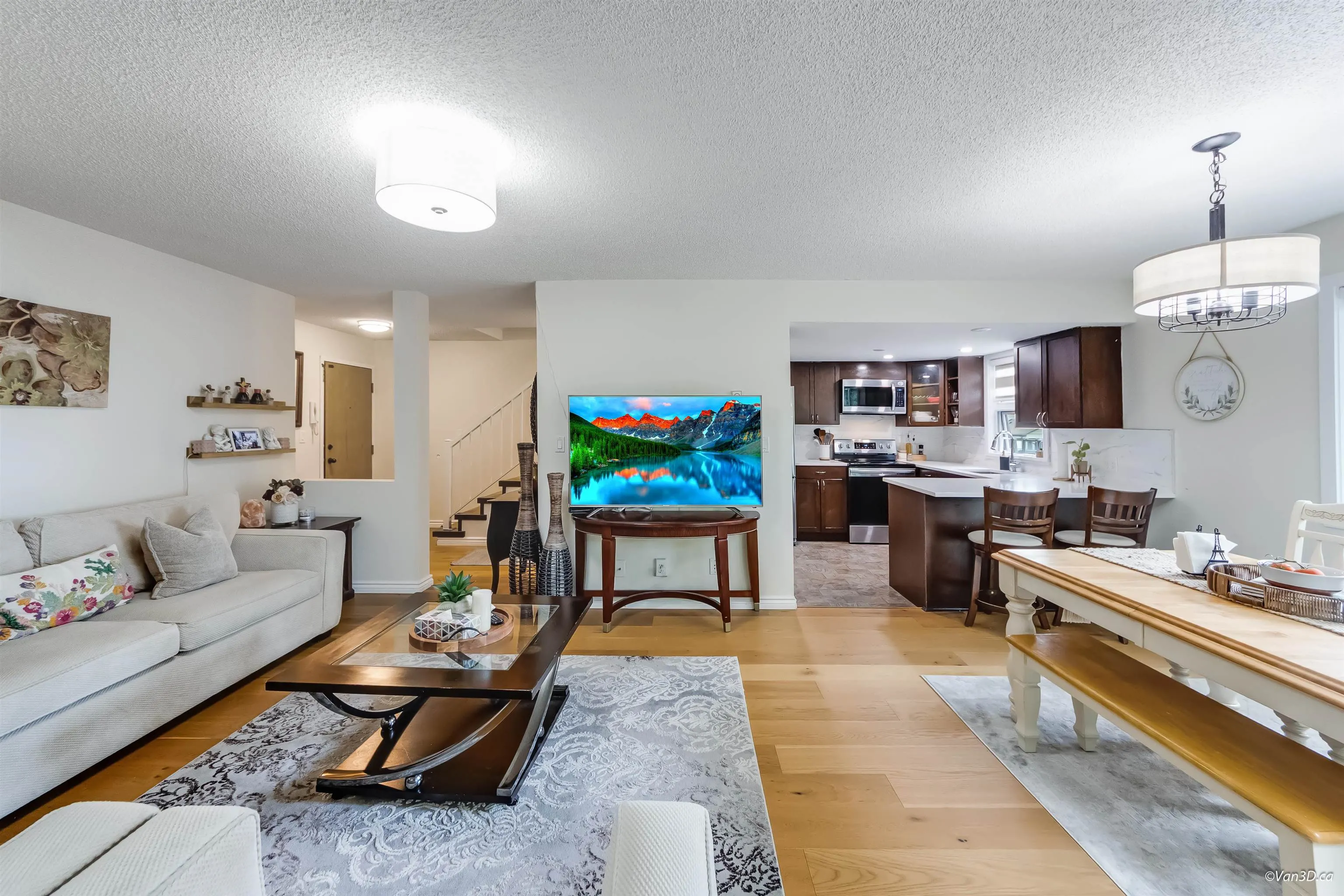 205 7162 133a Street